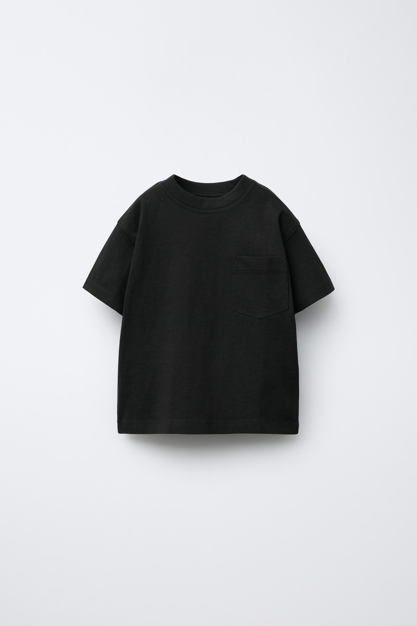 PLAIN POCKET T-SHIRT