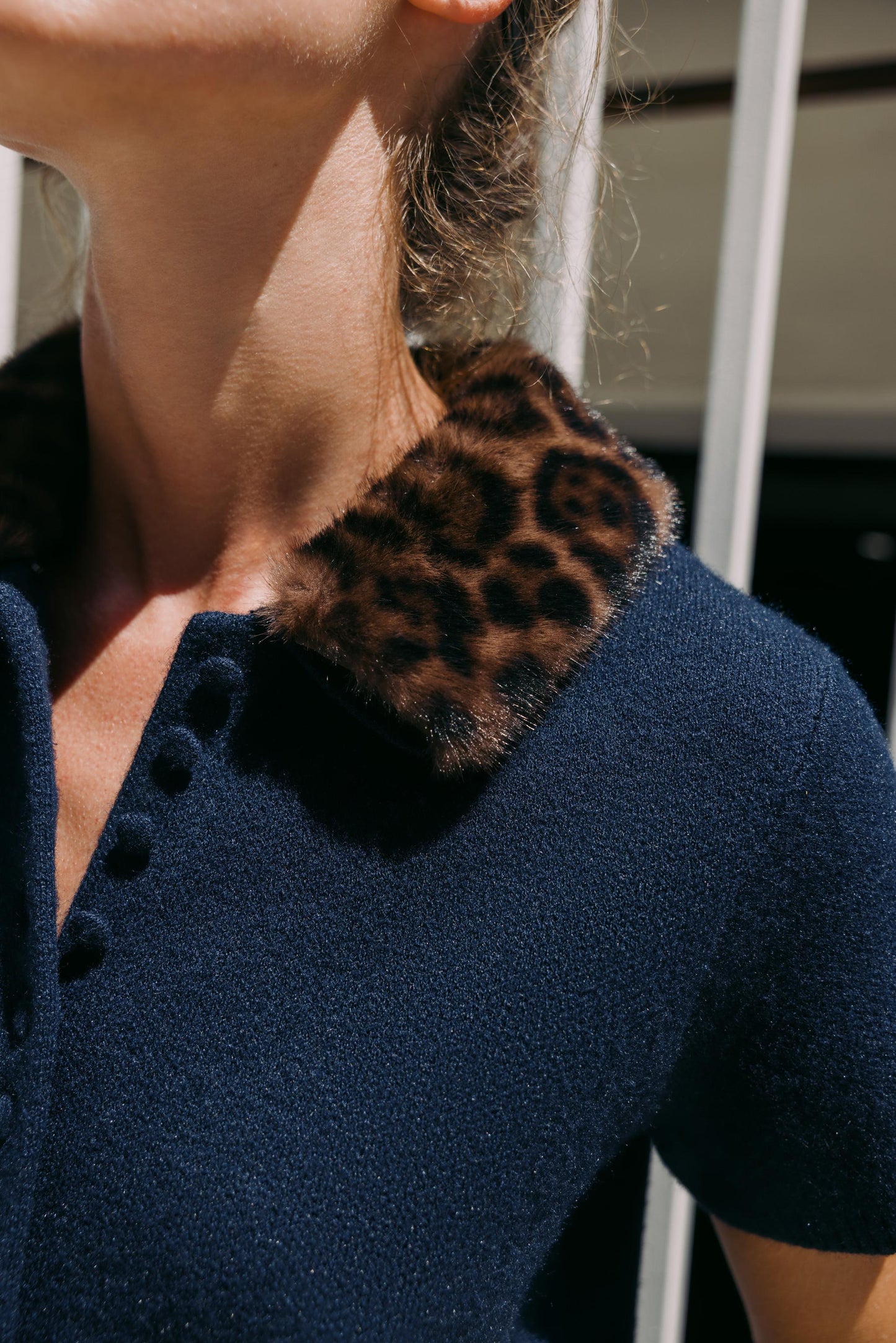 ANIMAL PRINT COLLAR CARDIGAN