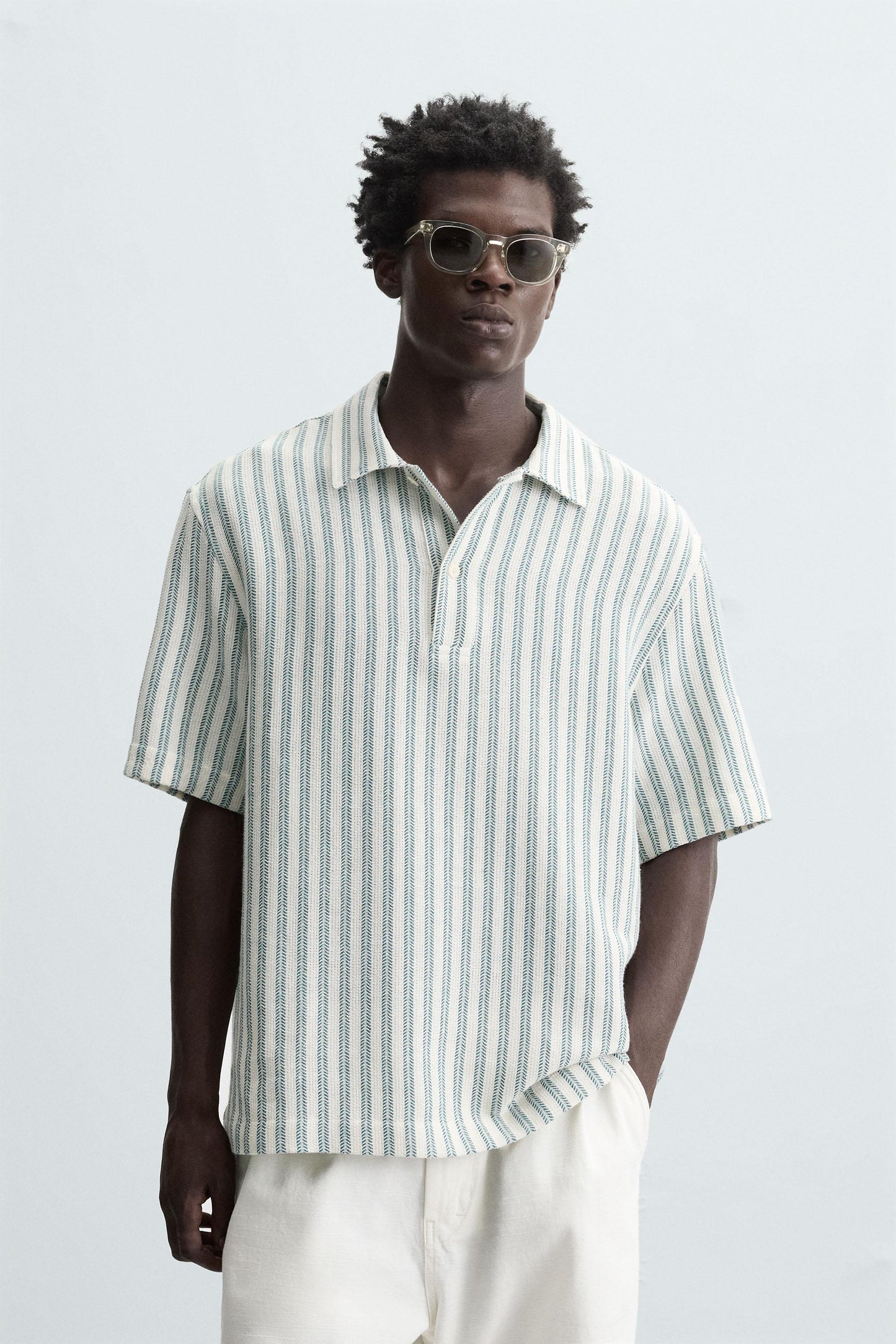HERRINGBONE TEXTURED POLO SHIRT