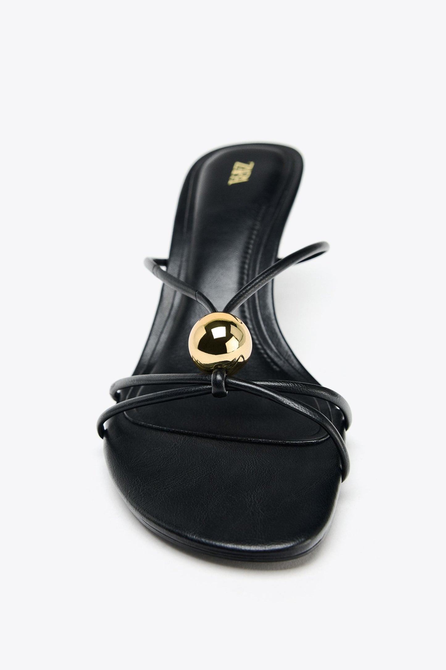 SANDALS WITH METALLIC DETAIL