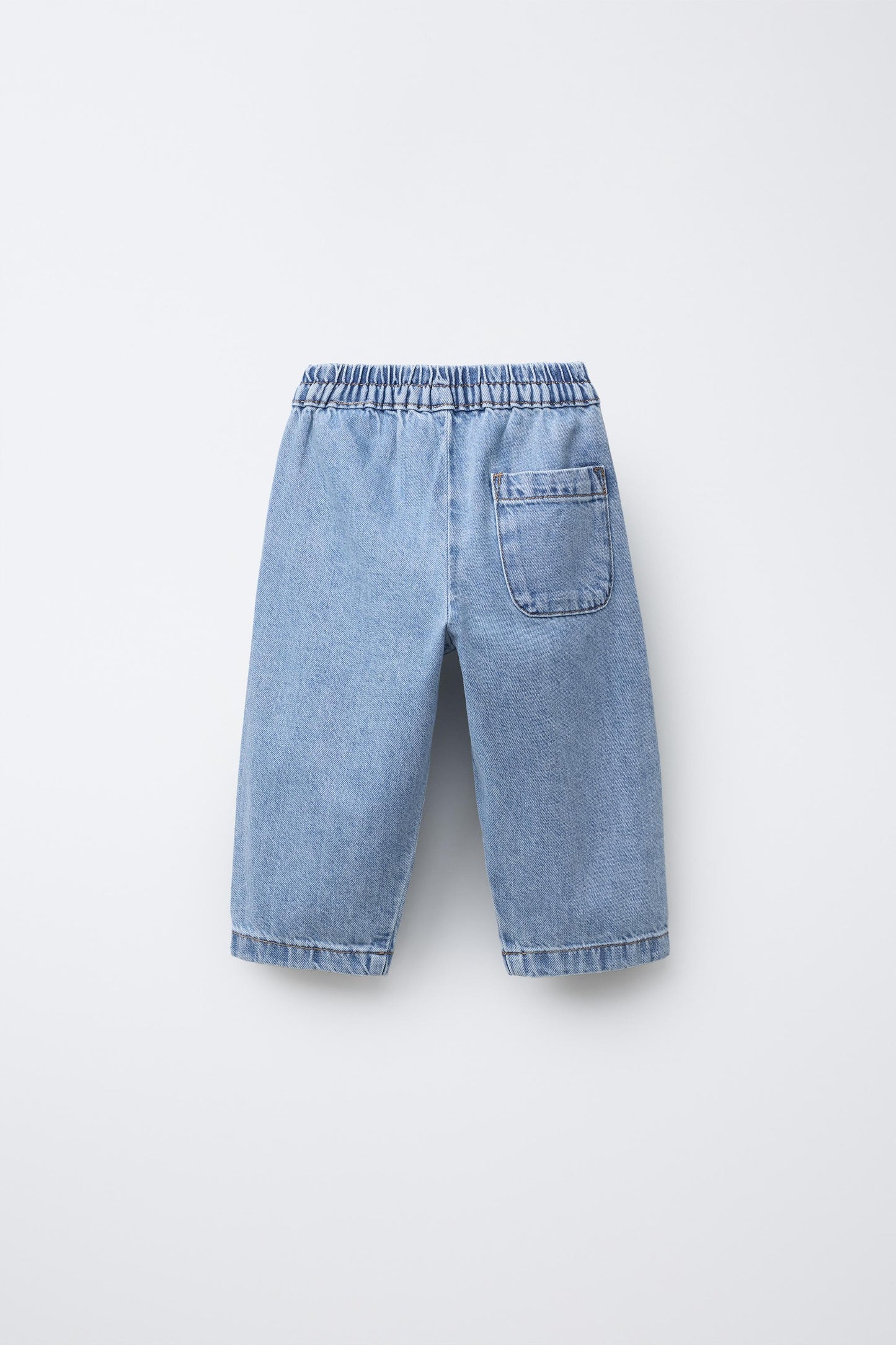 STITCHED BAGGY JEANS