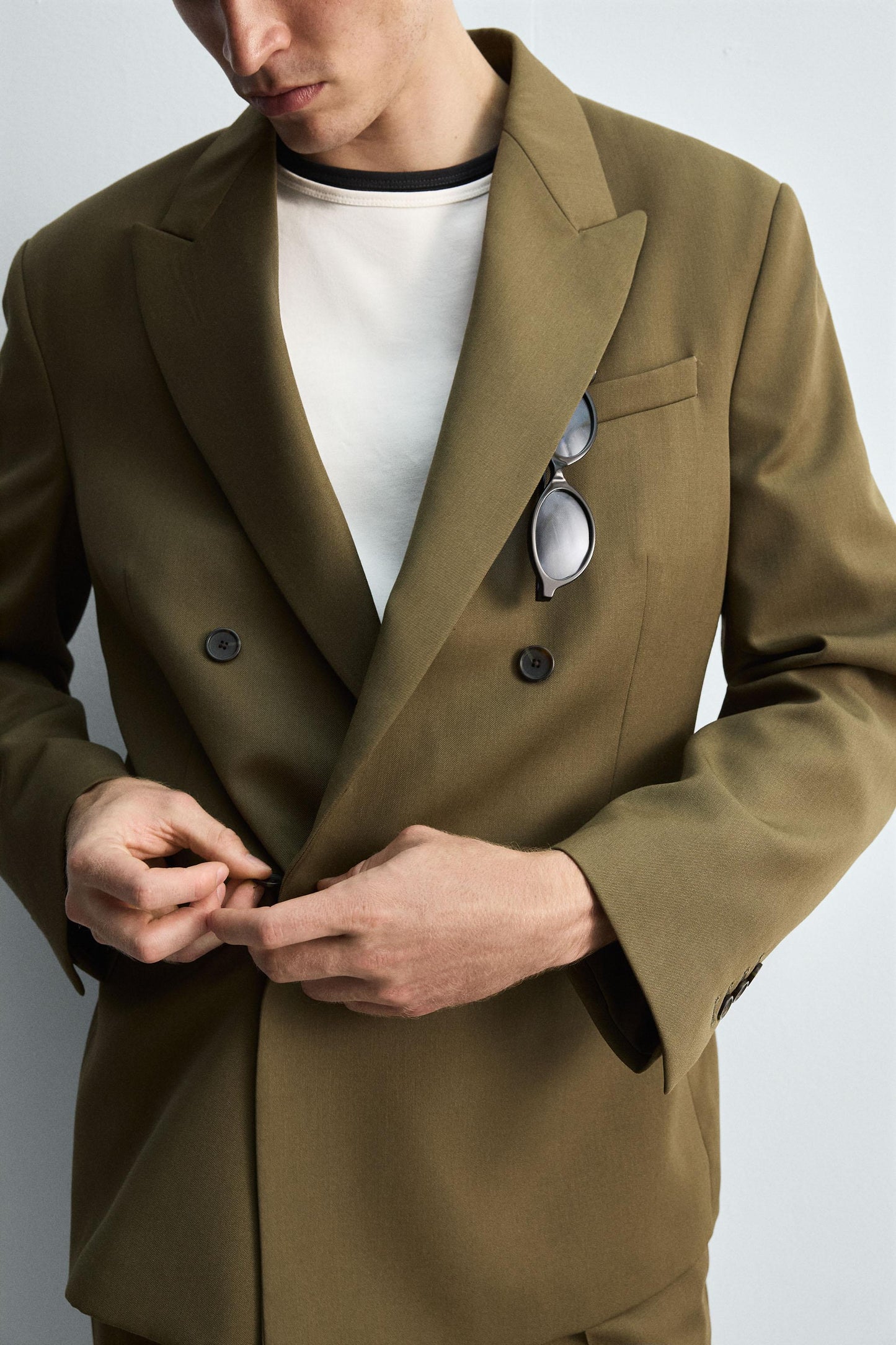 LIMITED EDITION DOUBLE BREASTED SUIT JACKET