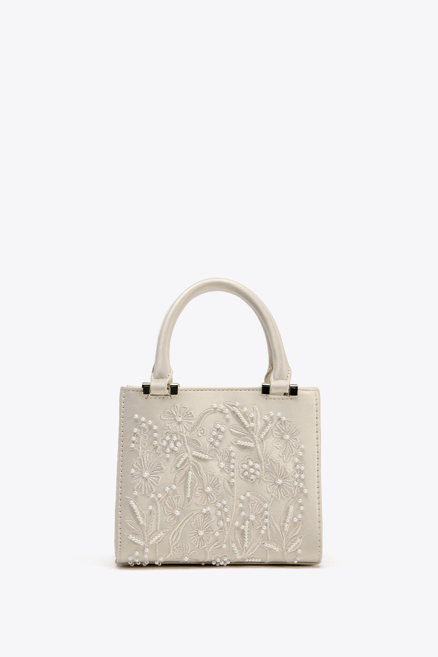 SATIN EFFECT PEARL BAG