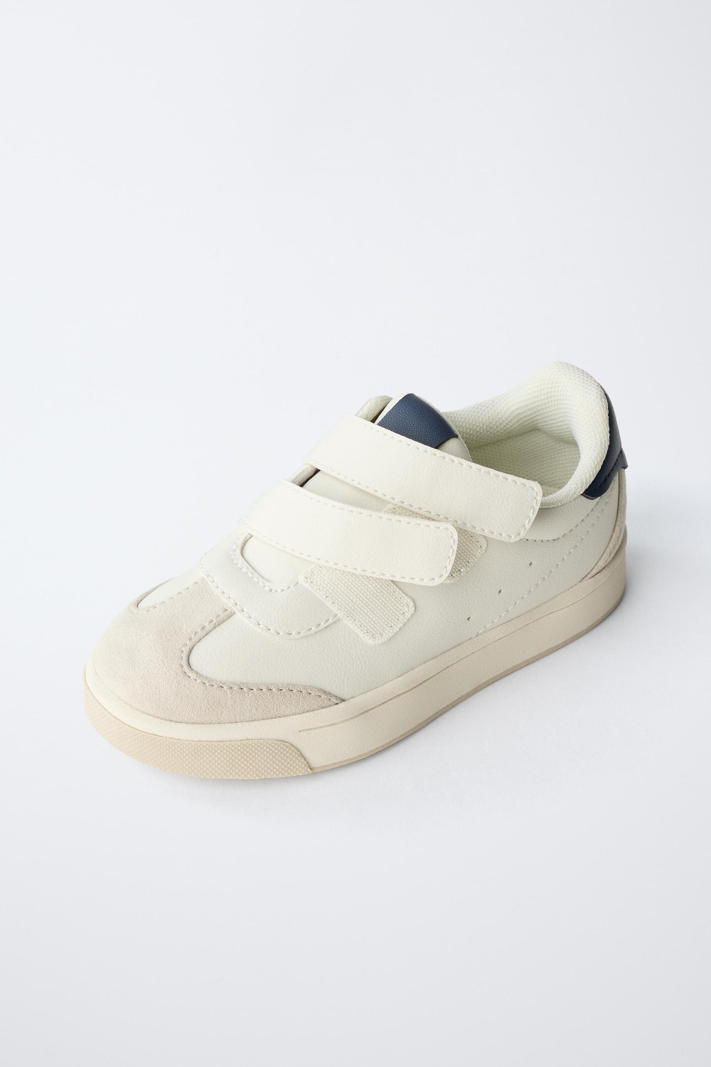 COMBINATION SNEAKERS