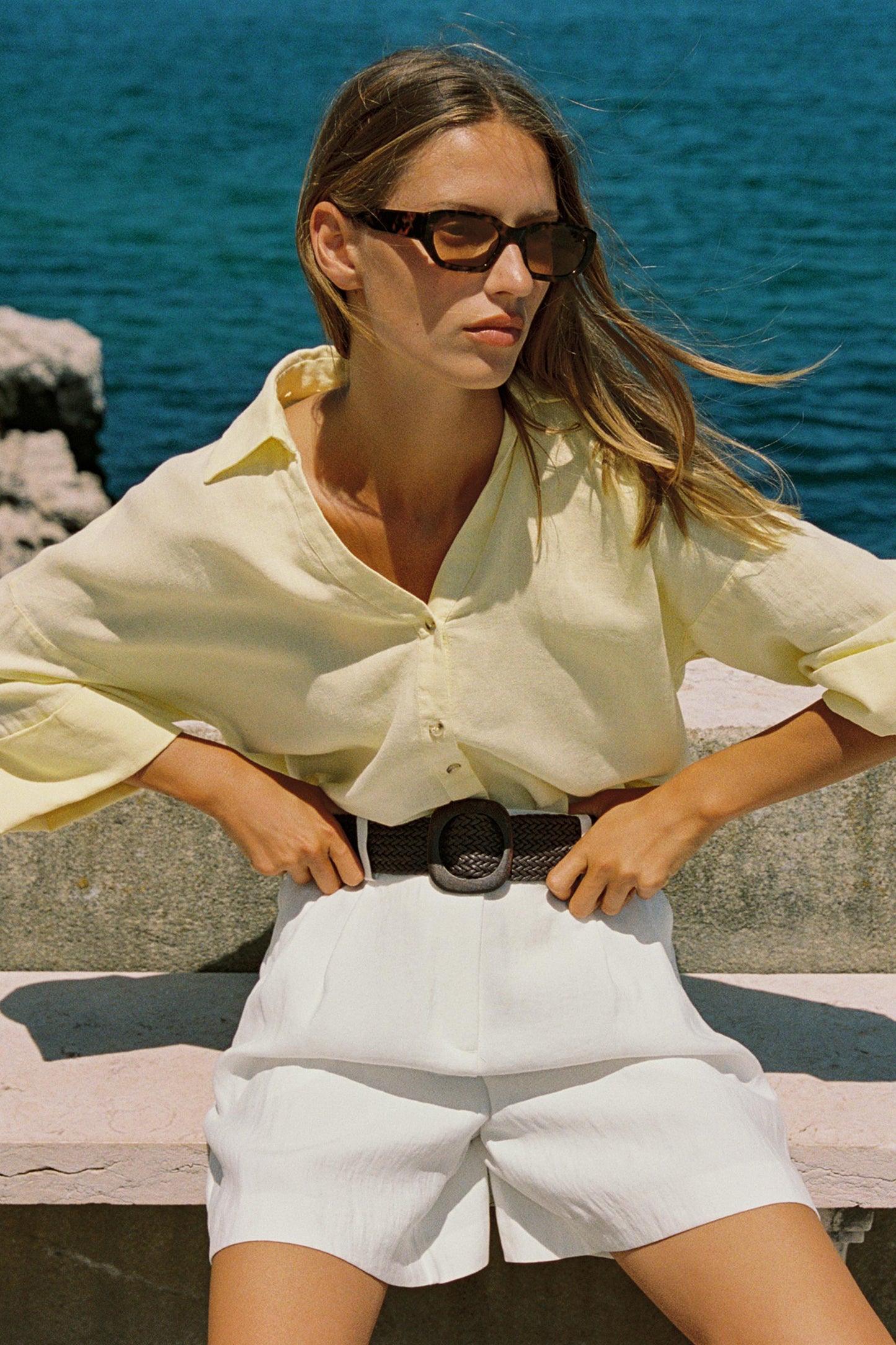 PLEATED BELT SHORTS