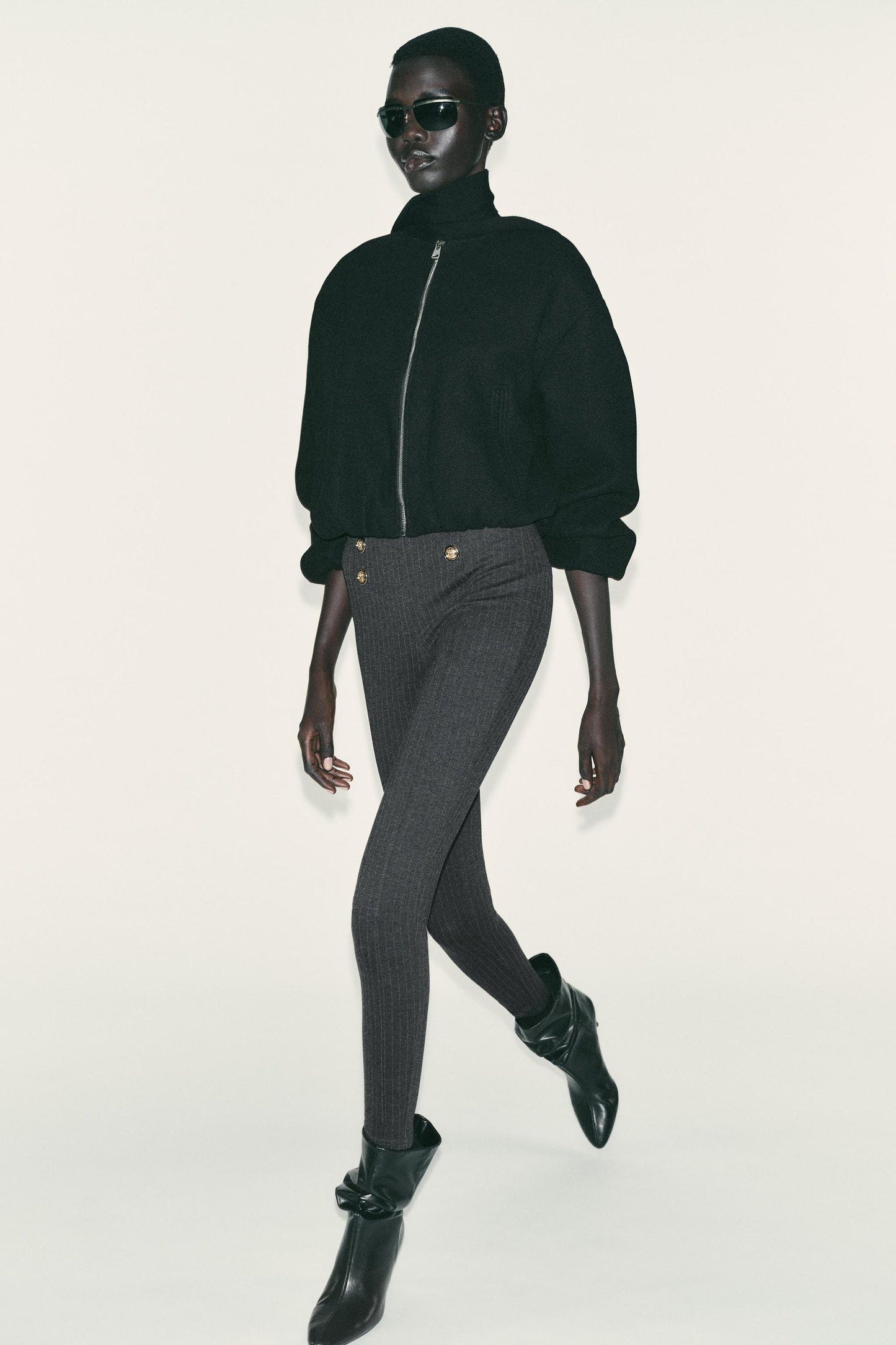 BUTTON LEGGINGS
