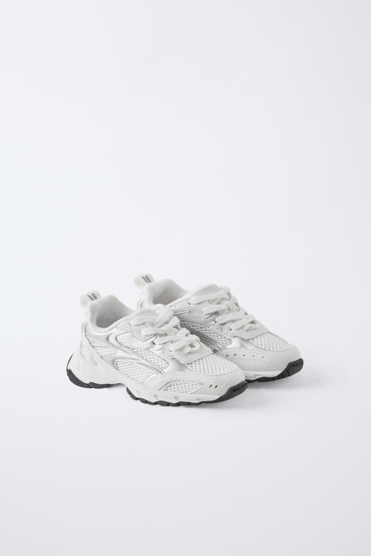 MESH SNEAKERS