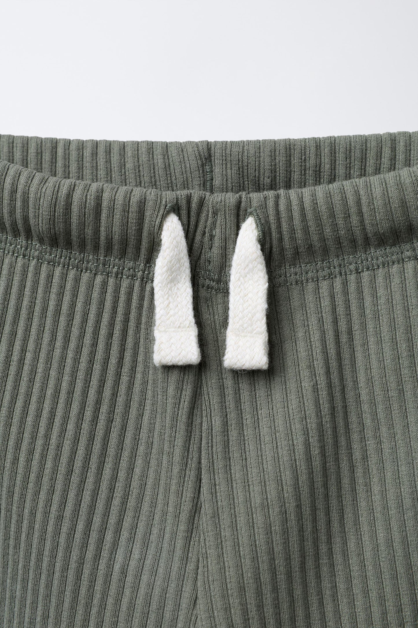 RIBBED LEGGINGS WITH LABEL