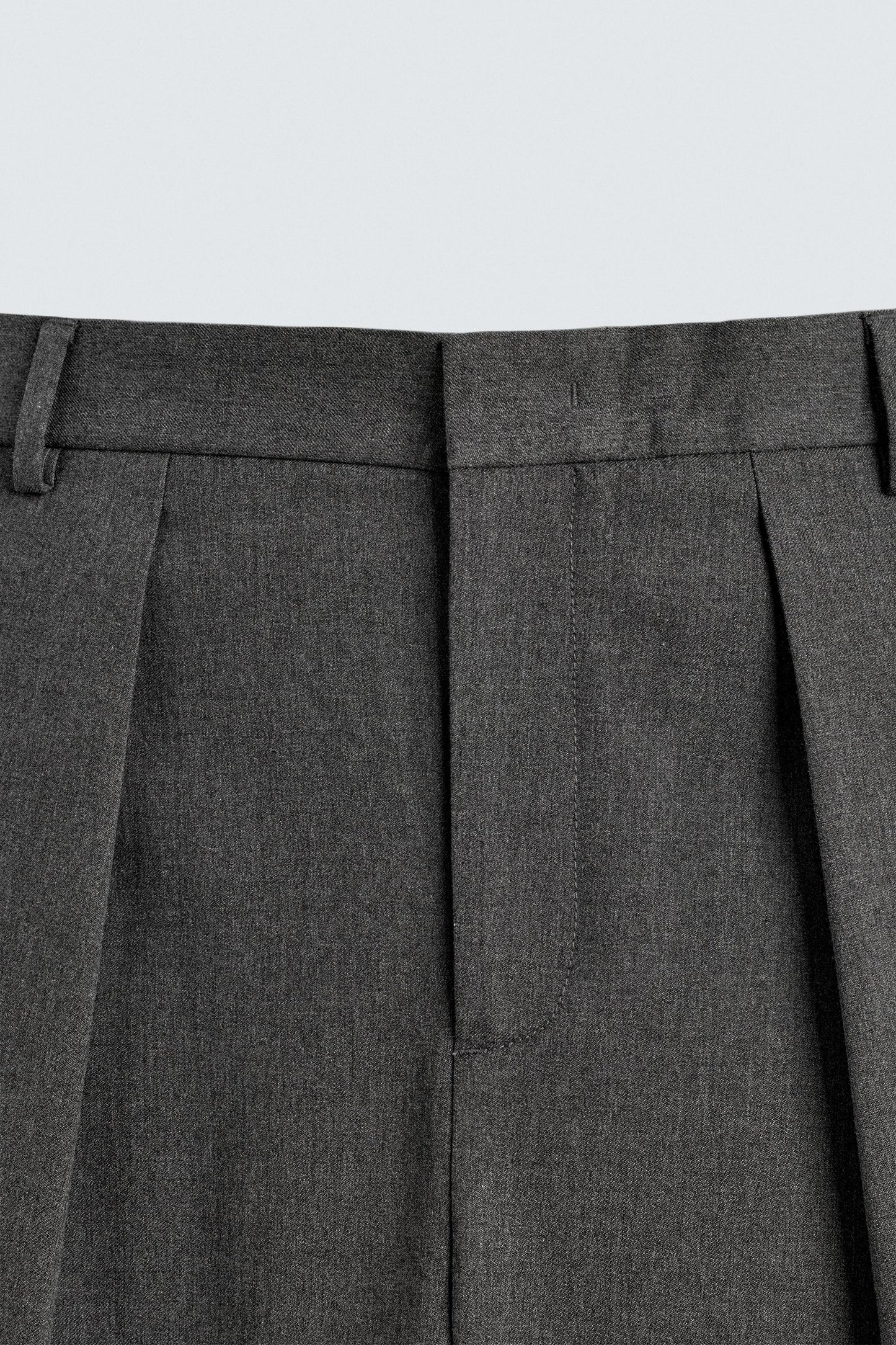 PLEATED WIDE FIT PANTS