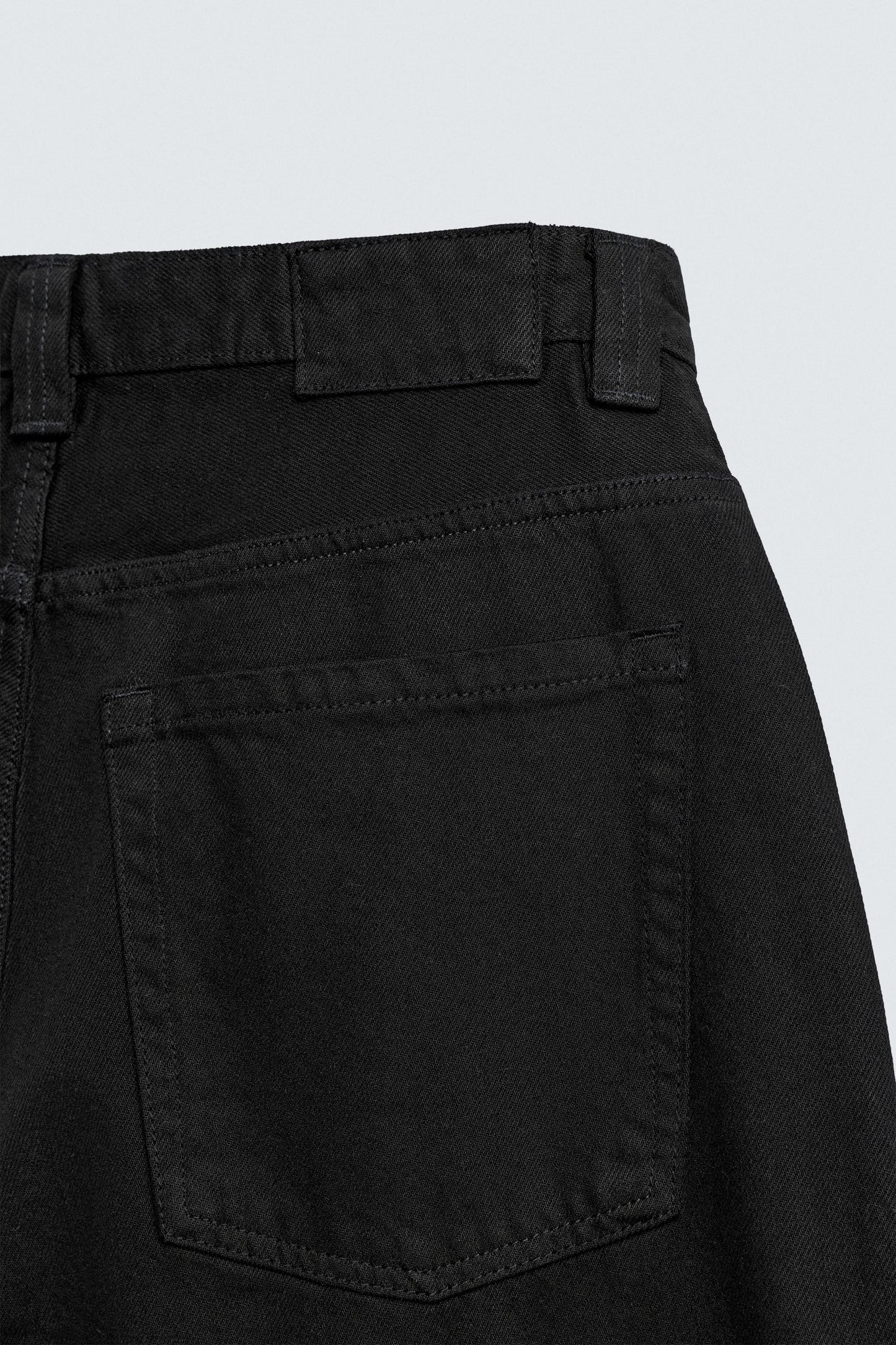 BALLOON FIT JEANS