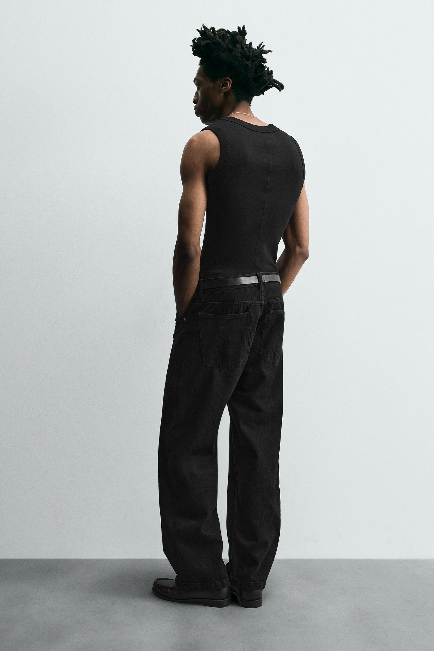 BAGGY FIT JEANS