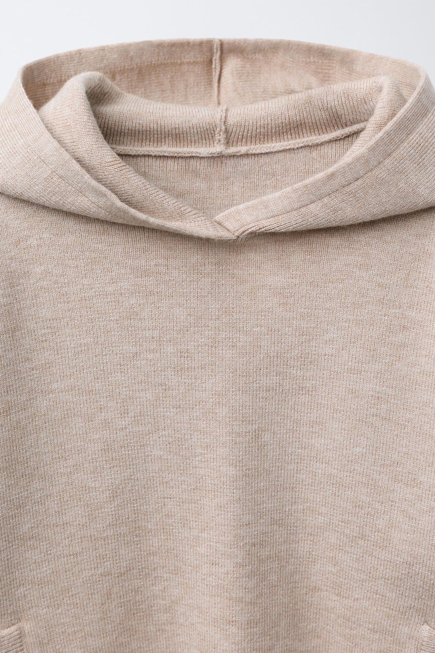 KNIT HOODED SWEATSHIRT