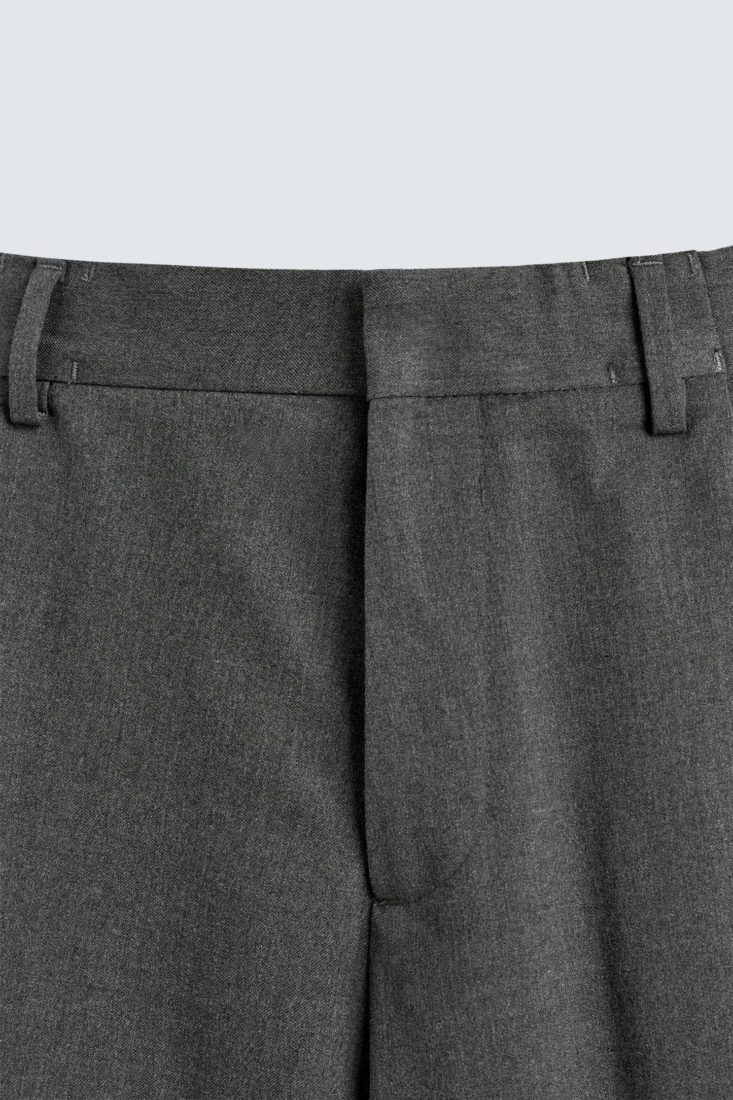 PLEATED WIDE FIT PANTS