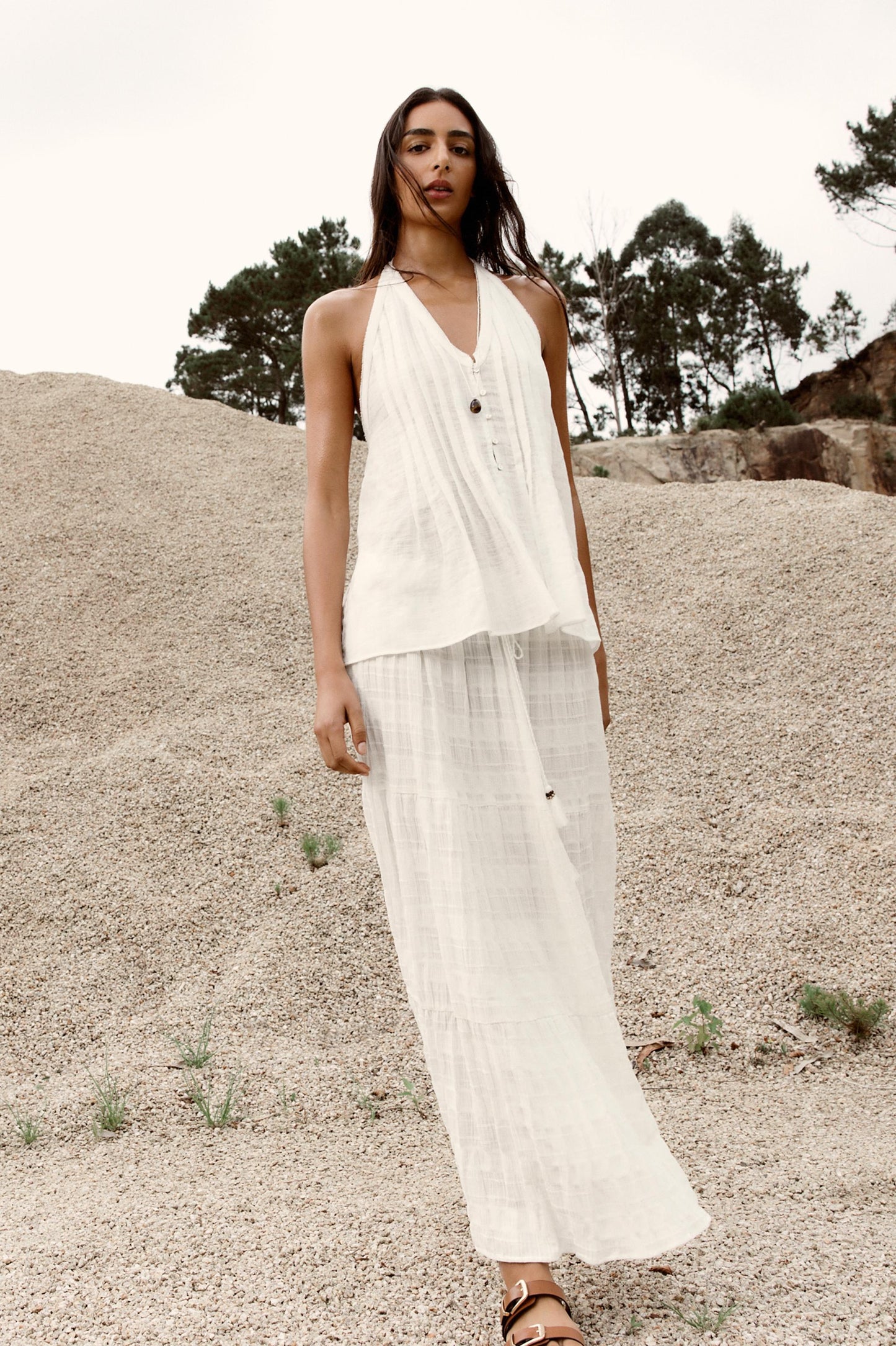 RUSTIC TIERED SKIRT