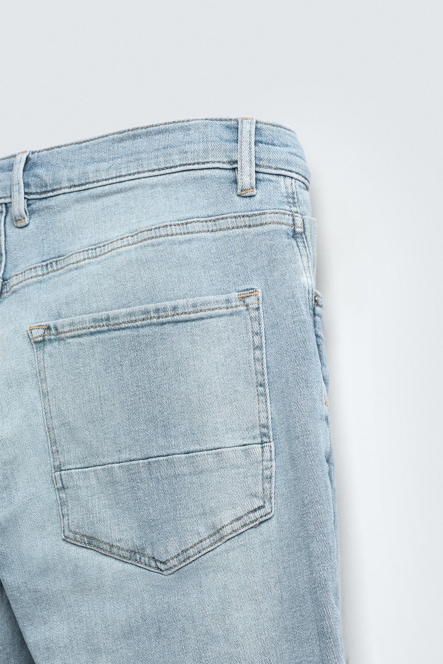 SKINNY CROPPED FIT JEANS