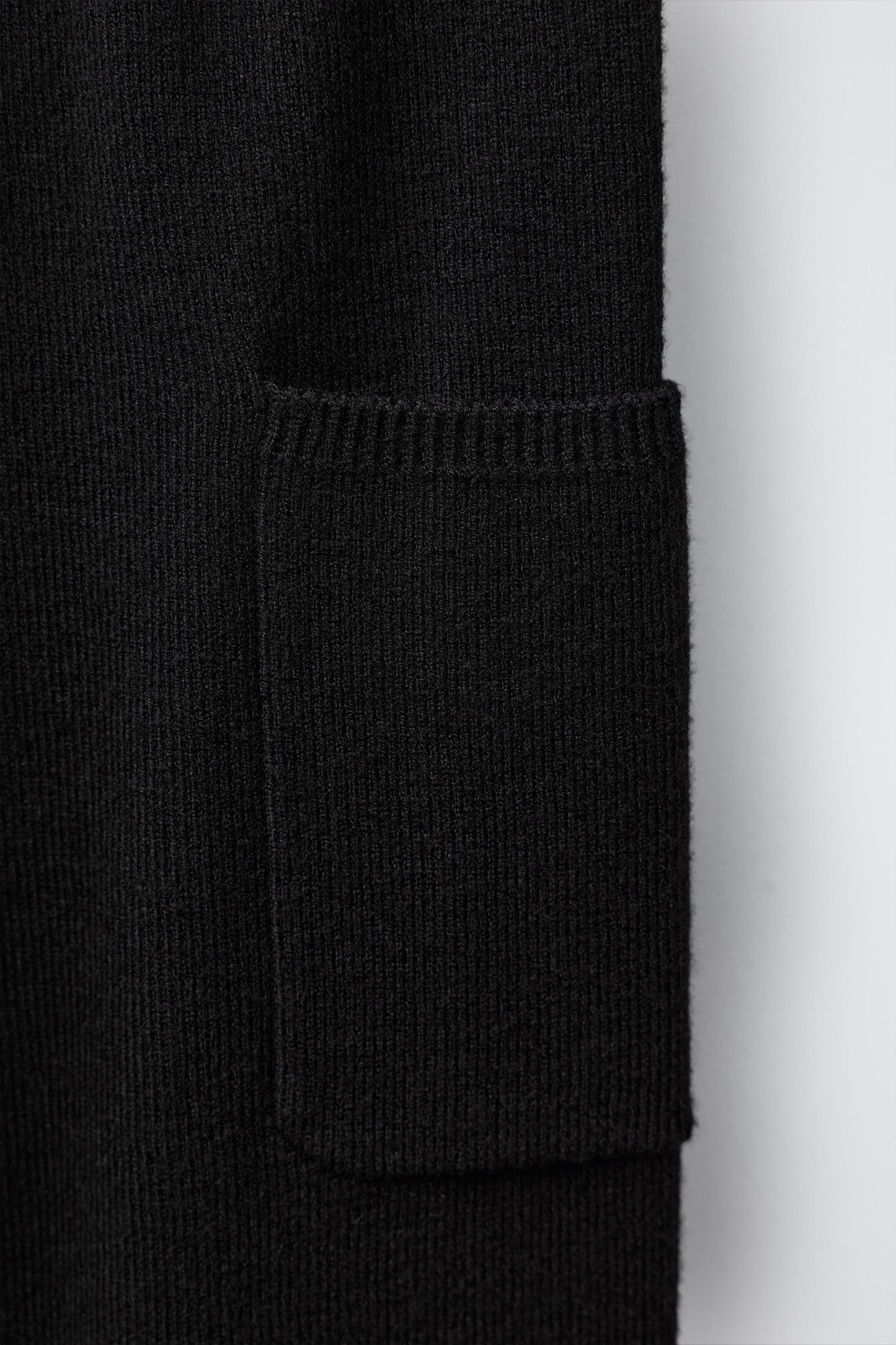 KNIT CARGO PANTS
