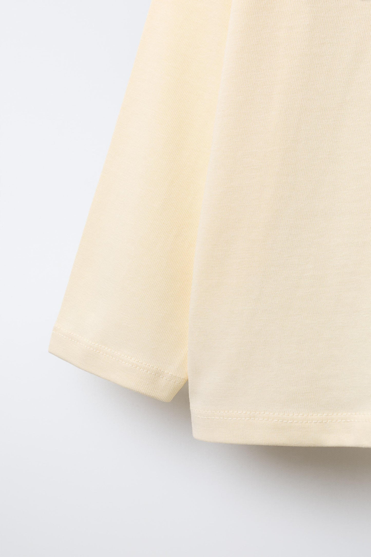 FLOCKED TEXT T-SHIRT
