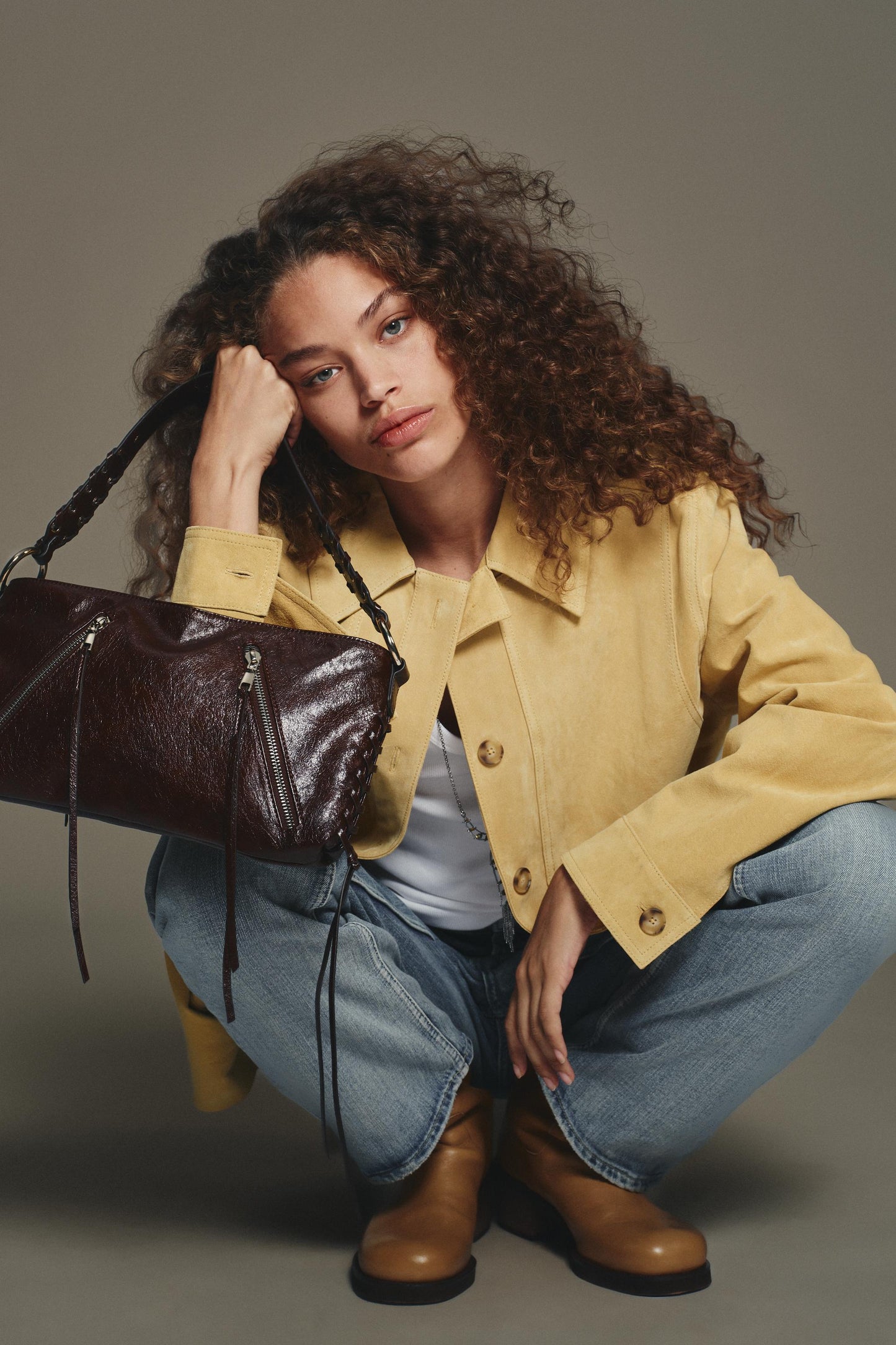 ZIPPER SHOULDER BAG