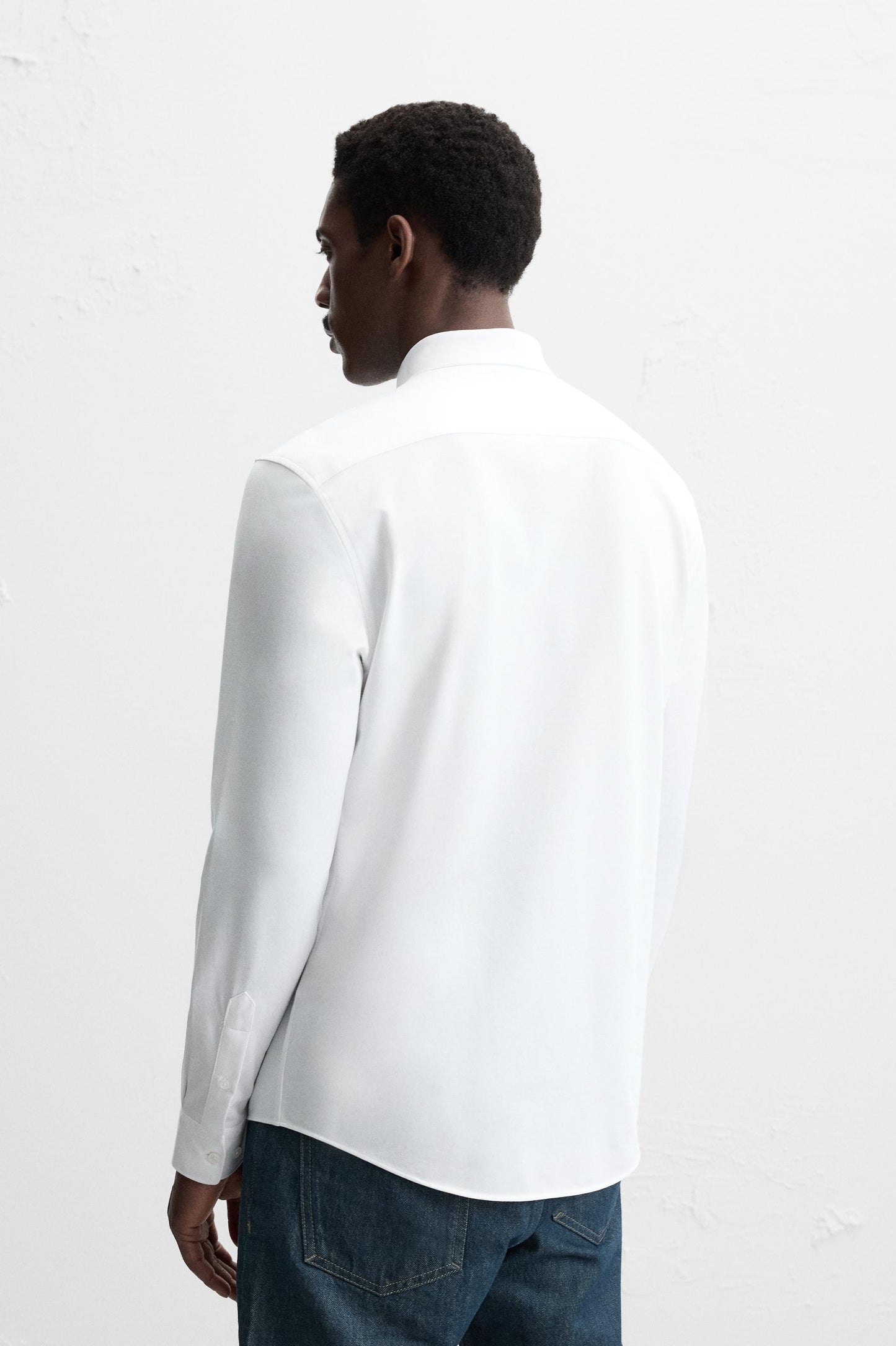 REGULAR FIT SHIRT