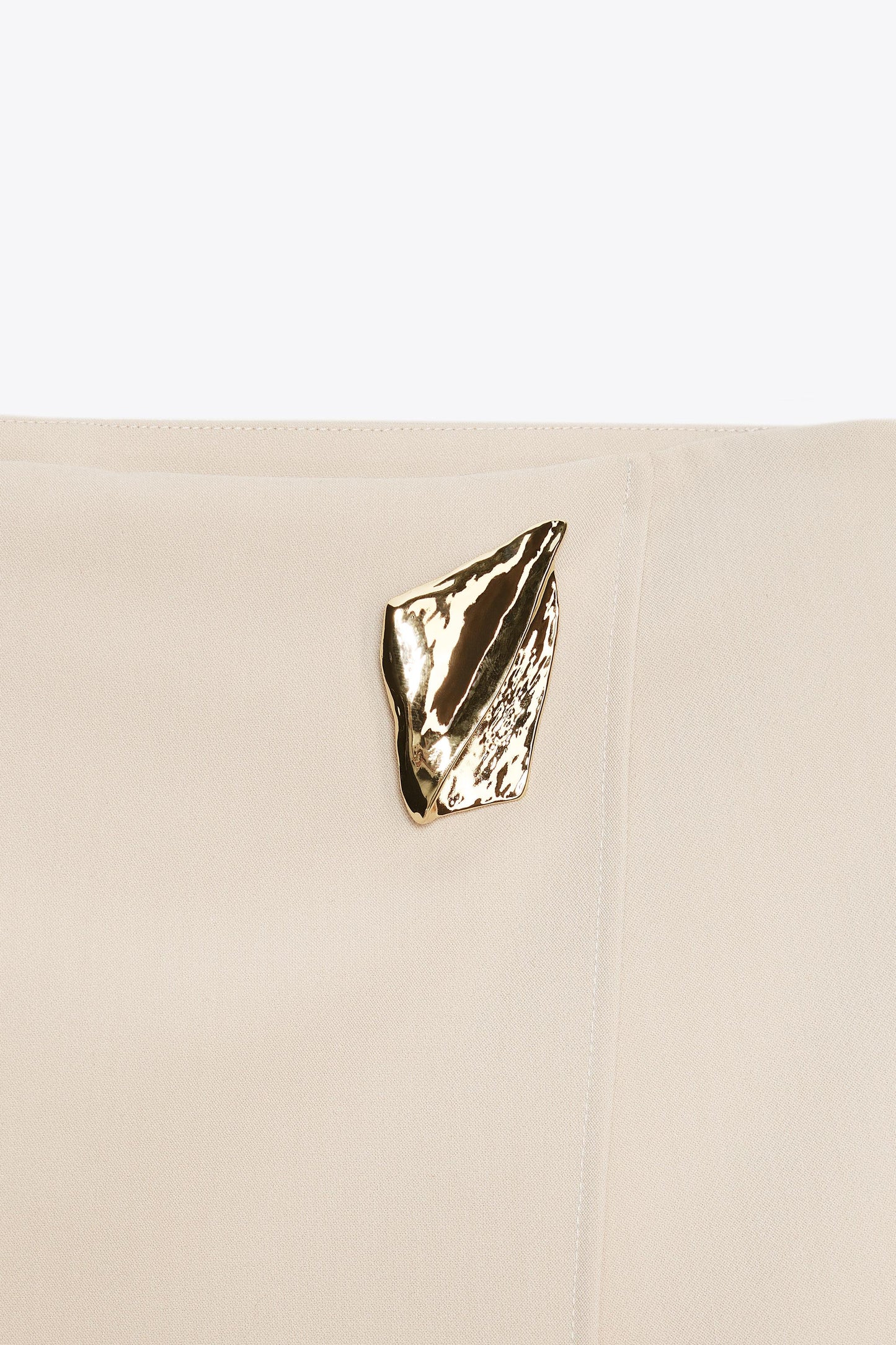 ASYMMETRICAL CULOTTE SKIRT WITH APPLIQUE