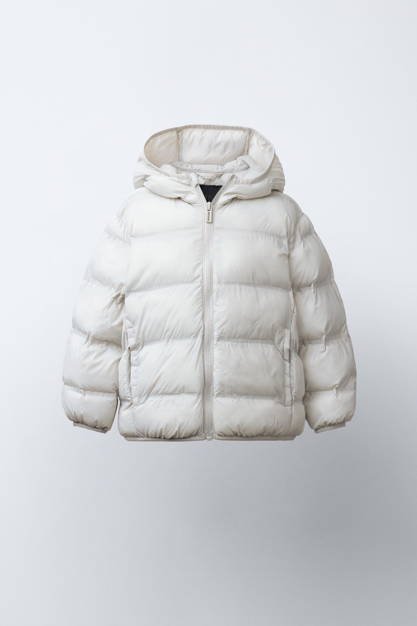 ULTRALIGHT HOODED PUFFER JACKET