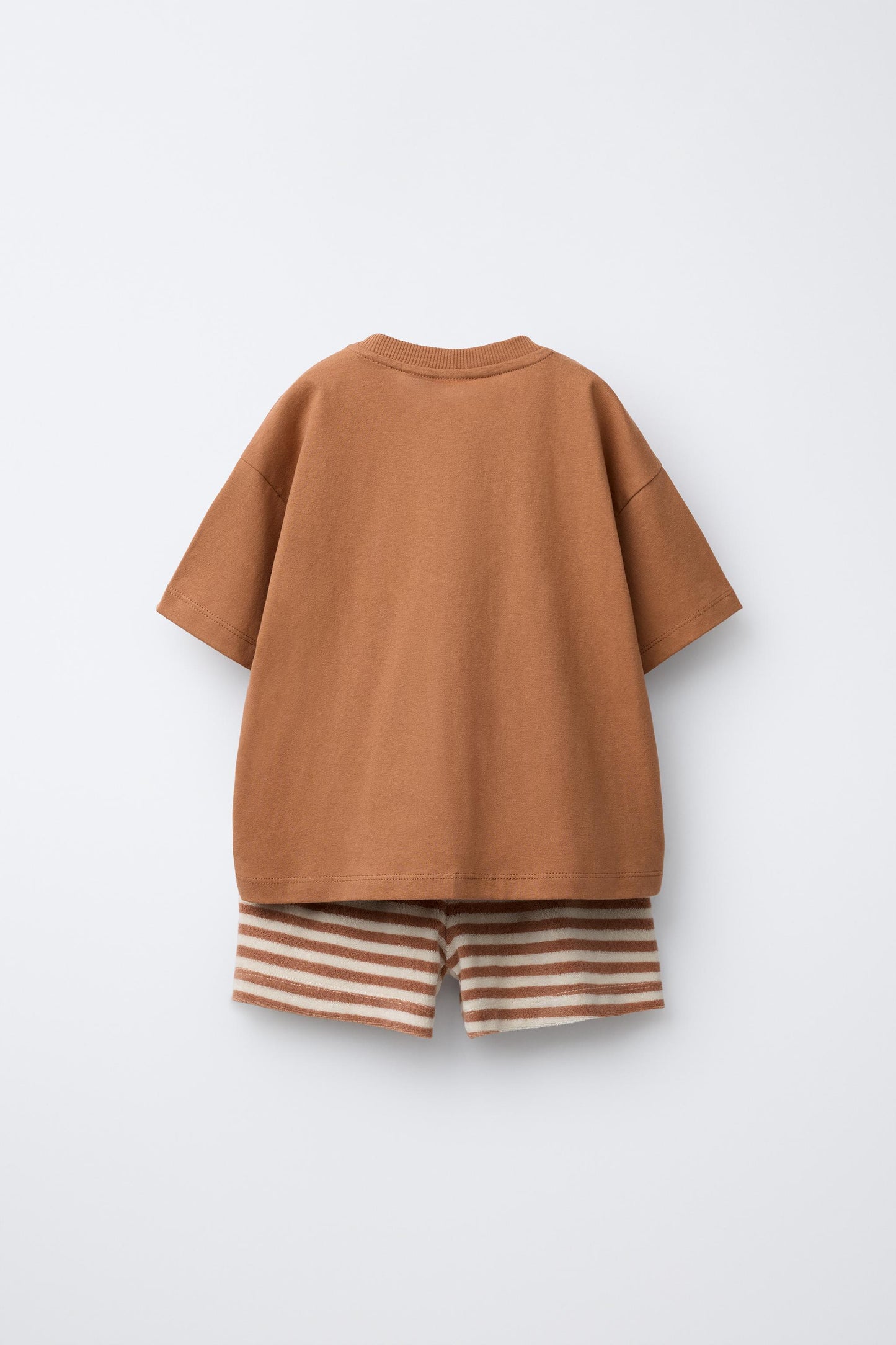 STRIPED TOWEL T-SHIRT AND BERMUDA SET