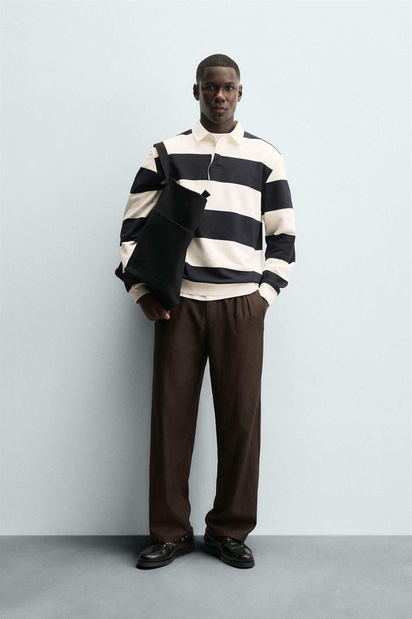 CONTRAST COLLAR POLO SWEATSHIRT