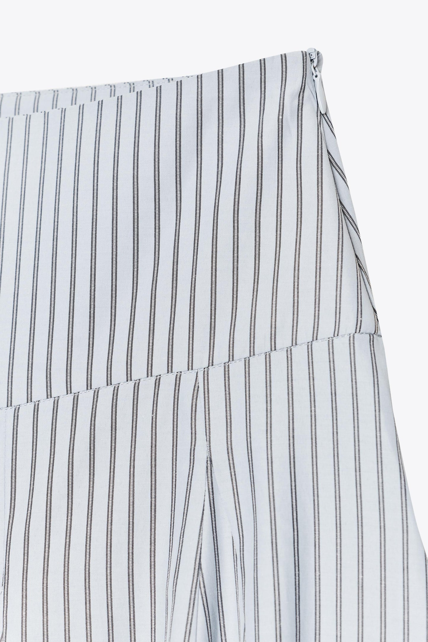 STRIPED MIDI SKIRT