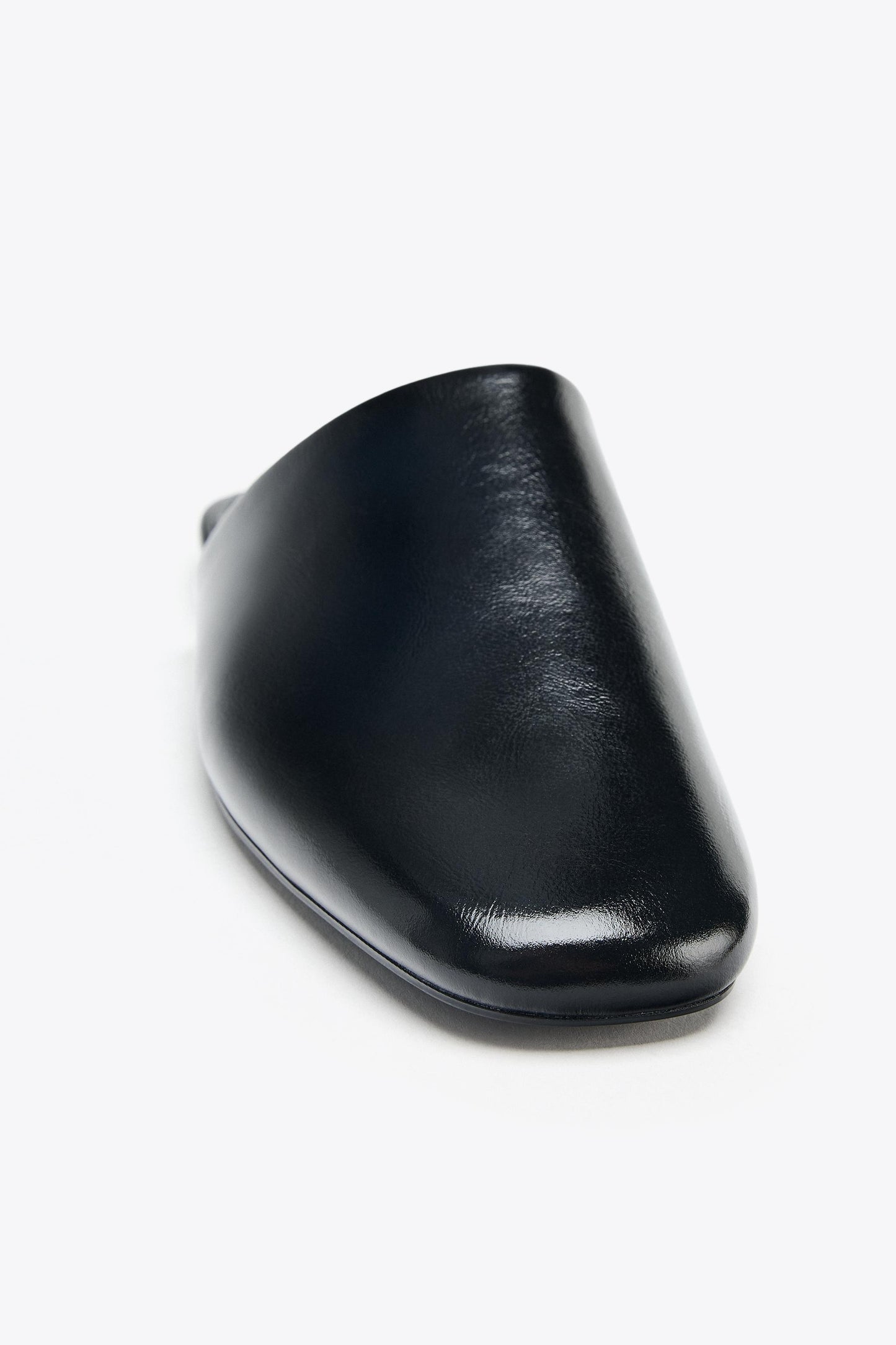 LEATHER SLINGBACK SHOES