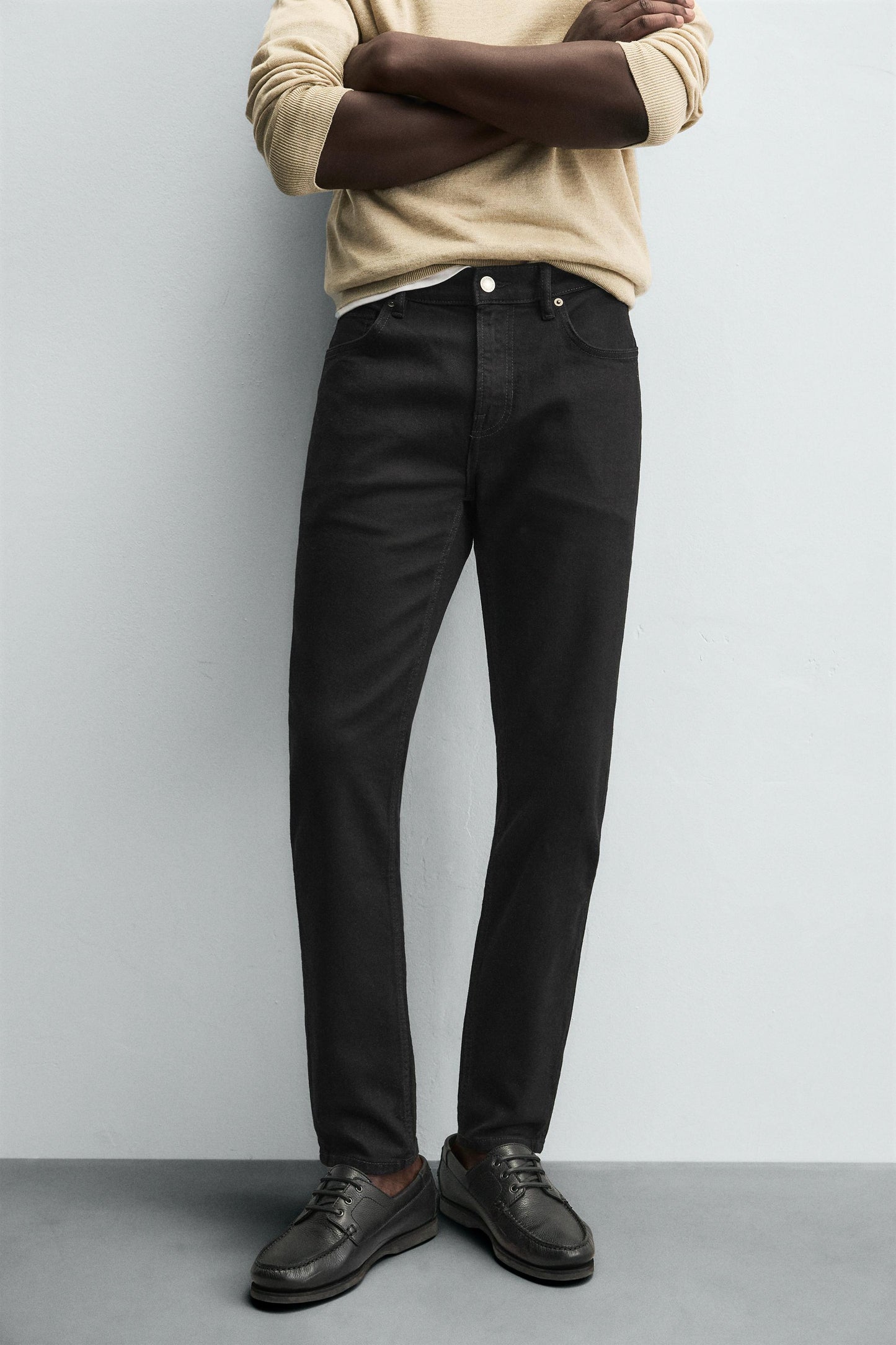 BASIC SLIM FIT JEANS