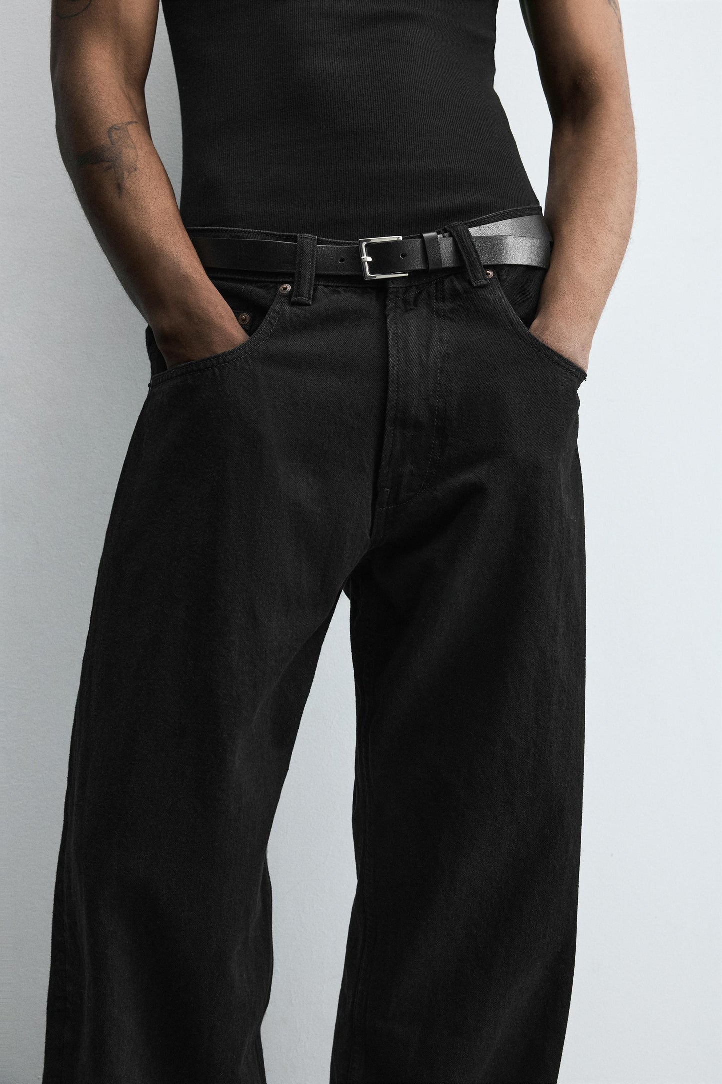 BAGGY FIT JEANS