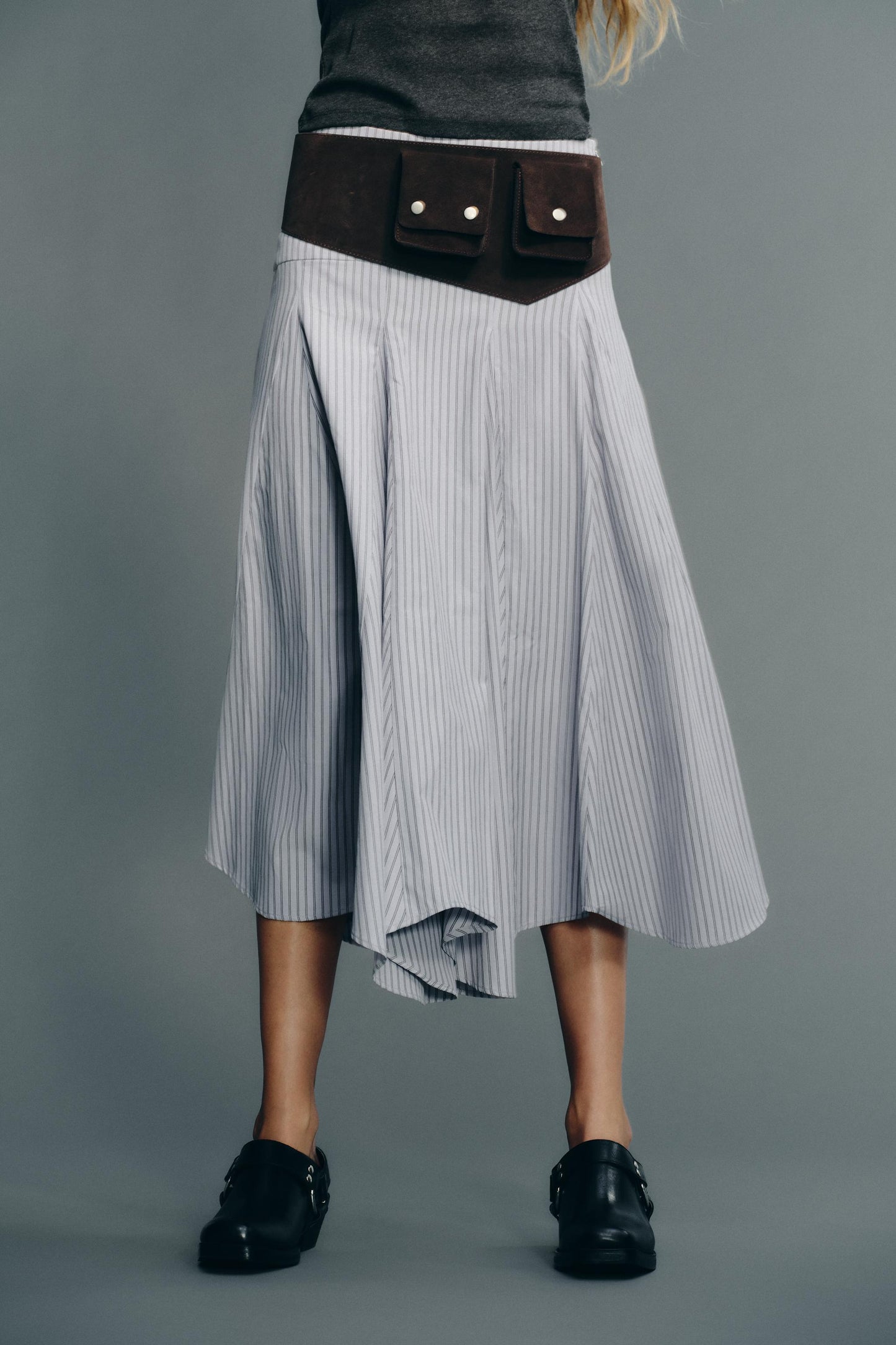STRIPED MIDI SKIRT