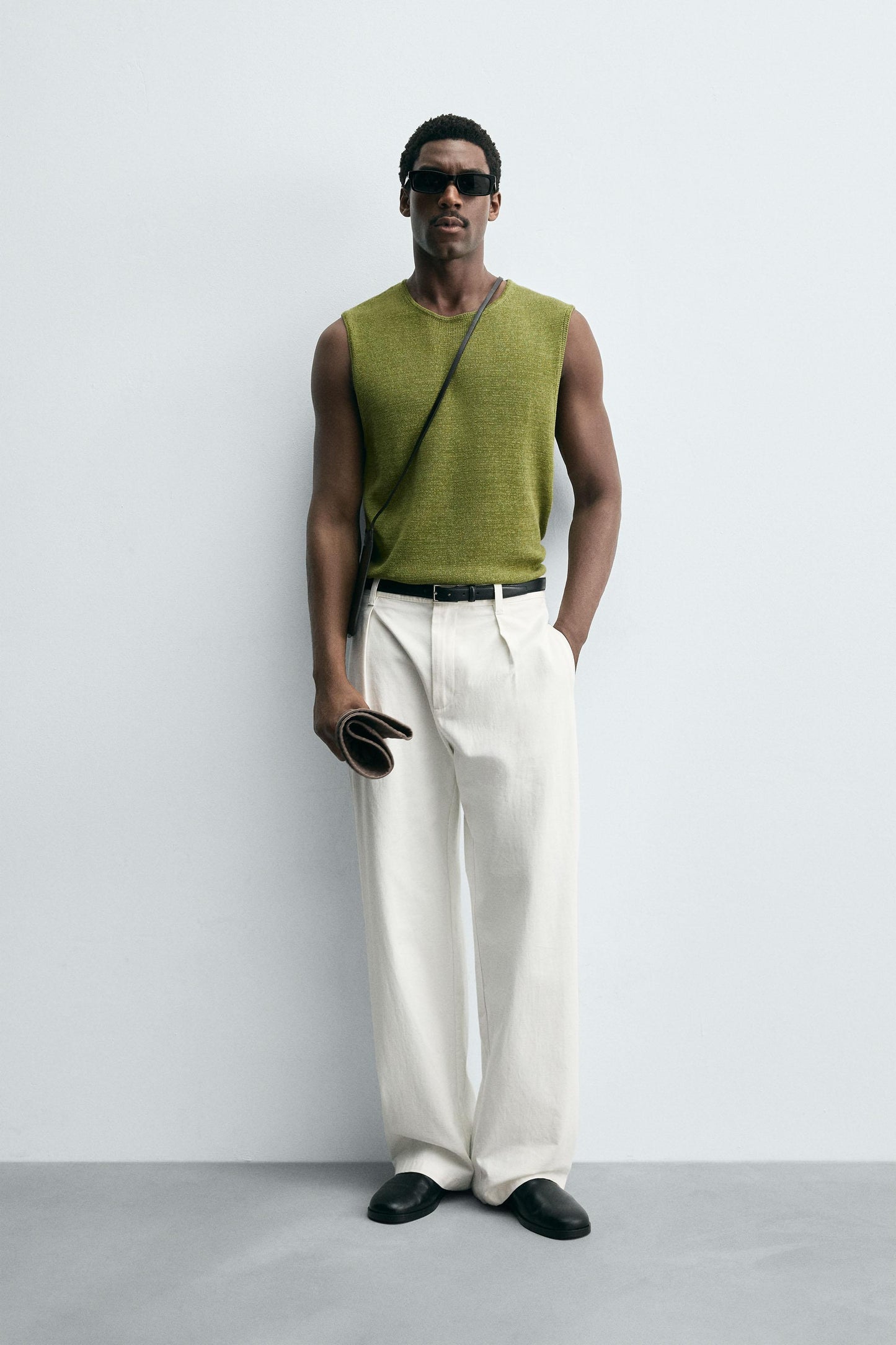 LINEN KNIT VEST