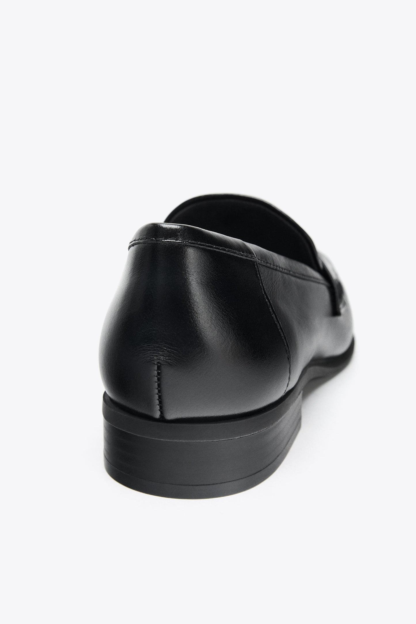 LEATHER LOAFERS