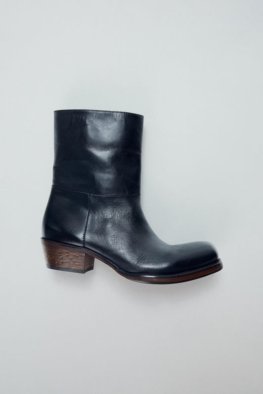 LEATHER COWBOY ANKLE BOOTS