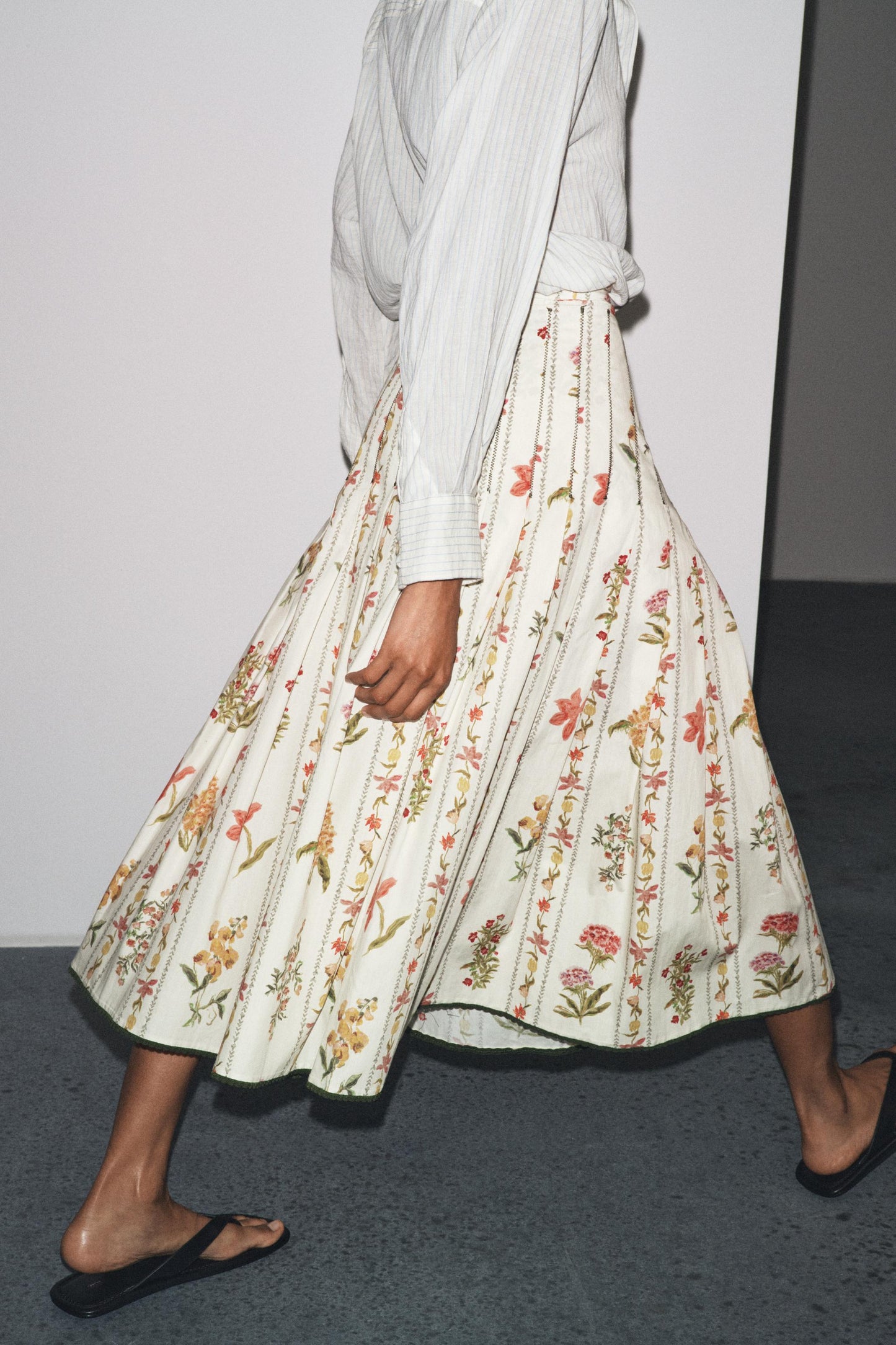 ZW COLLECTION FLORAL PLEATED SKIRT
