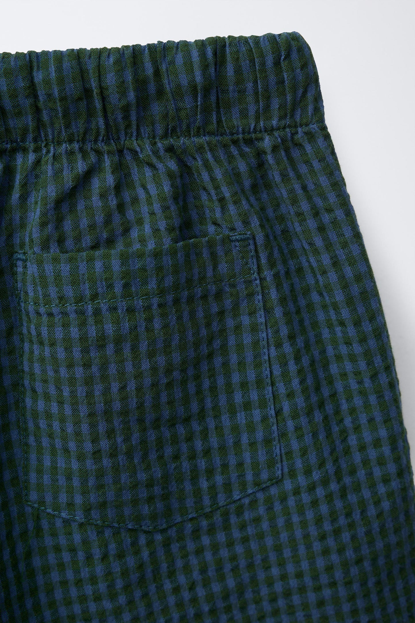 SEERSUCKER SHORTS