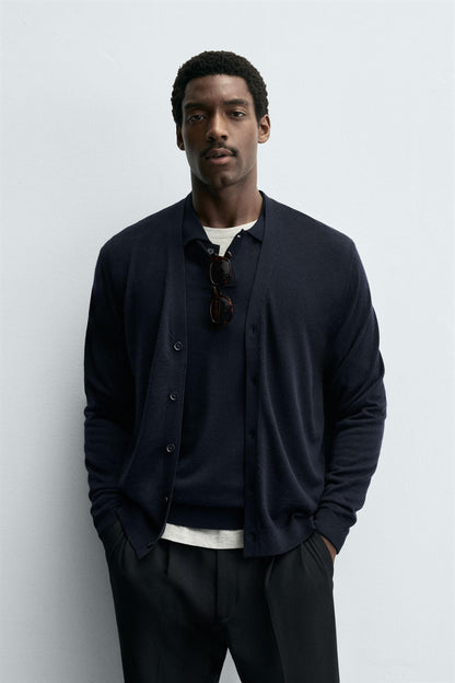 100% WOOL CARDIGAN