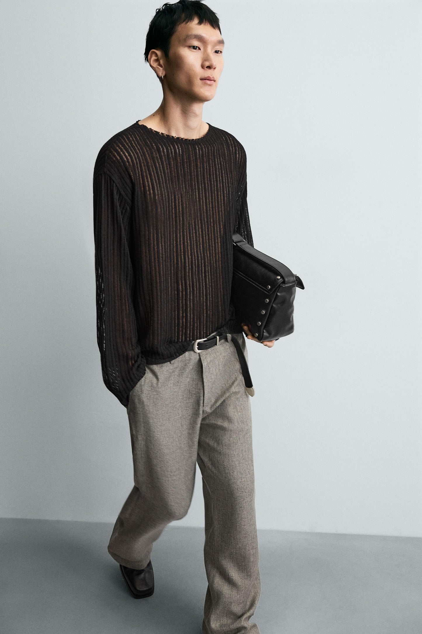 FLARE FIT STRUCTURED PANTS
