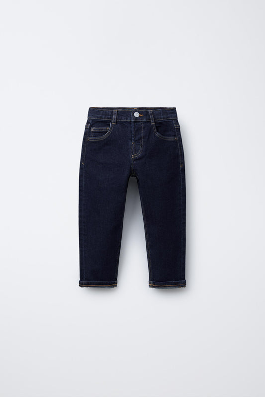 STRAIGHT FIT JEANS