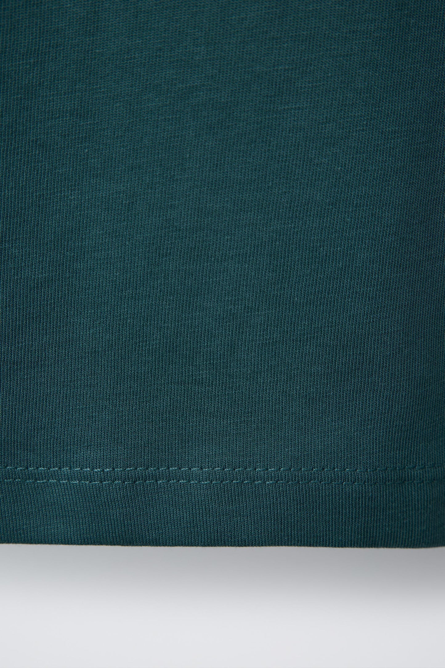 ANIMAL EMBROIDERY T-SHIRT