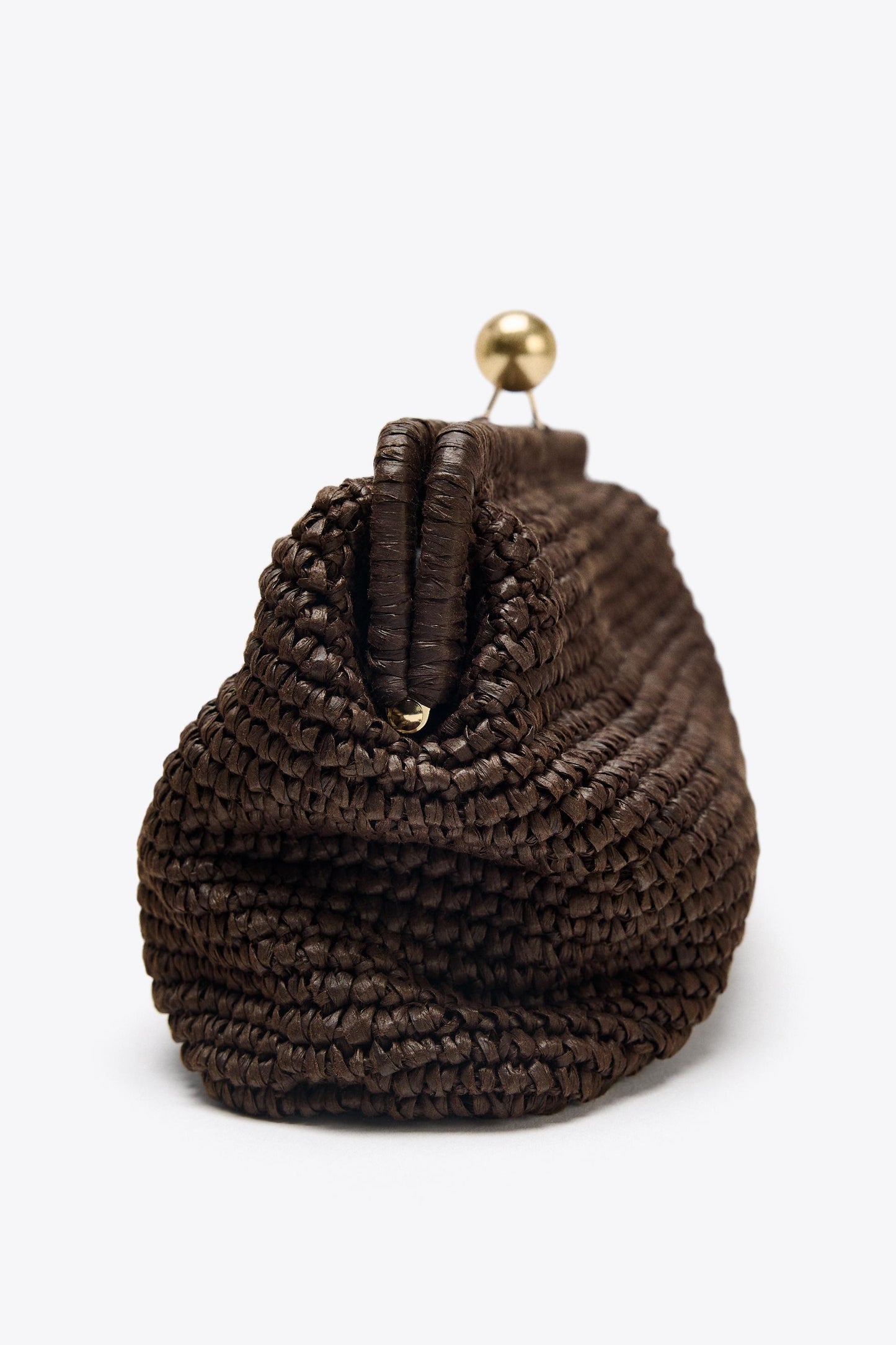 WOVEN CLUTCH BAG