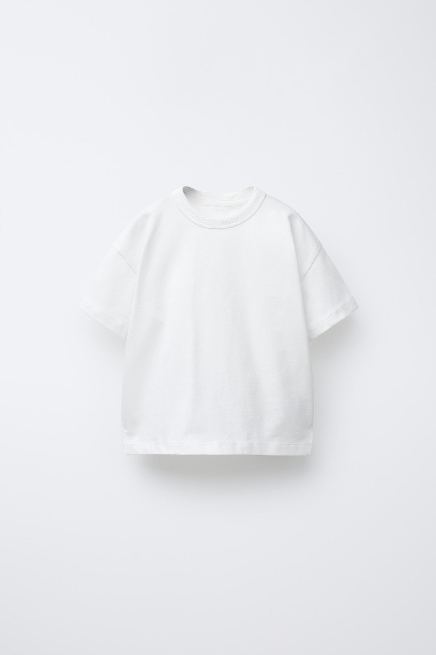 BASIC HEAVY WEIGHT T-SHIRT