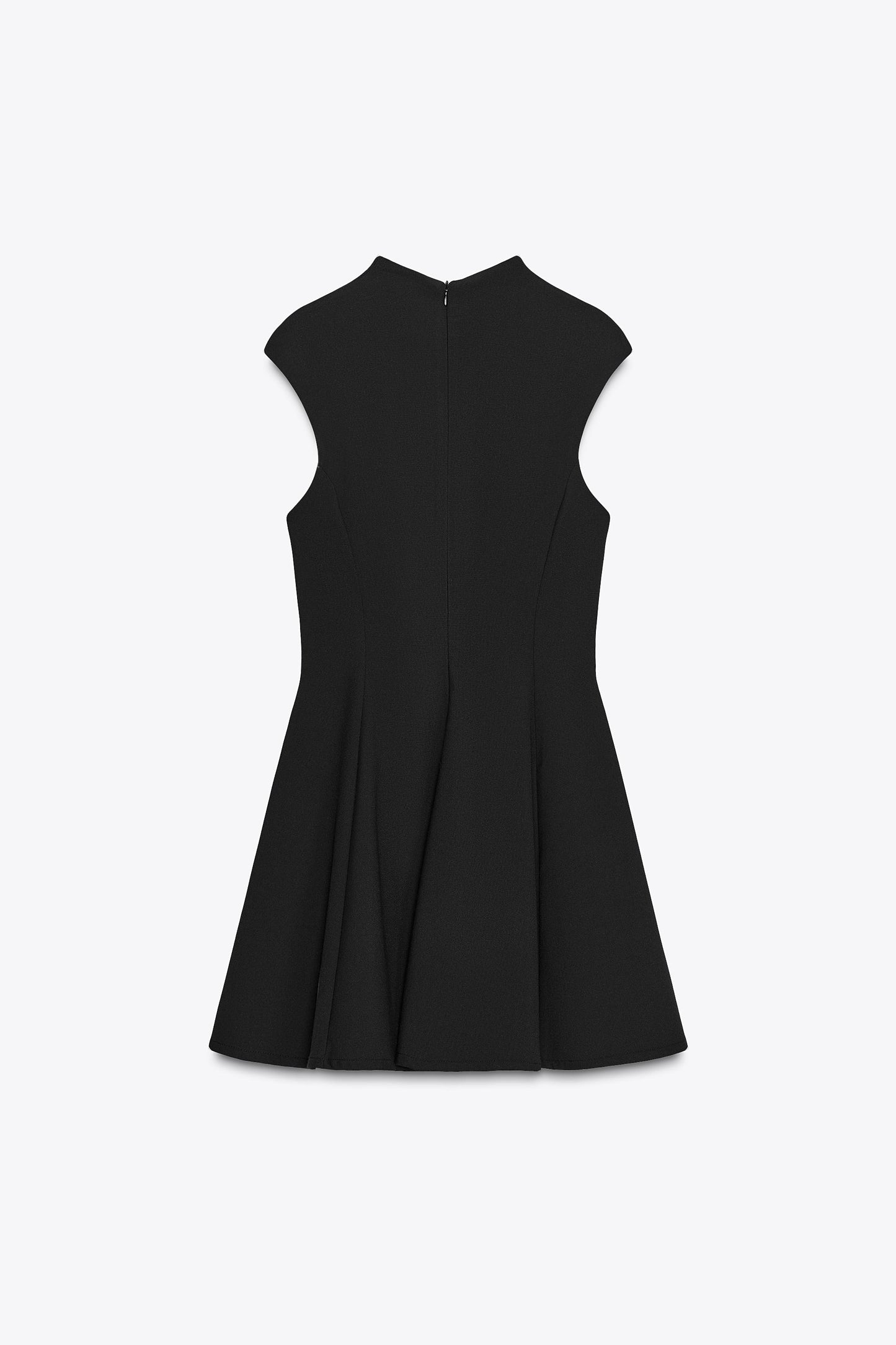 VOLUMINOUS SHORT DRESS