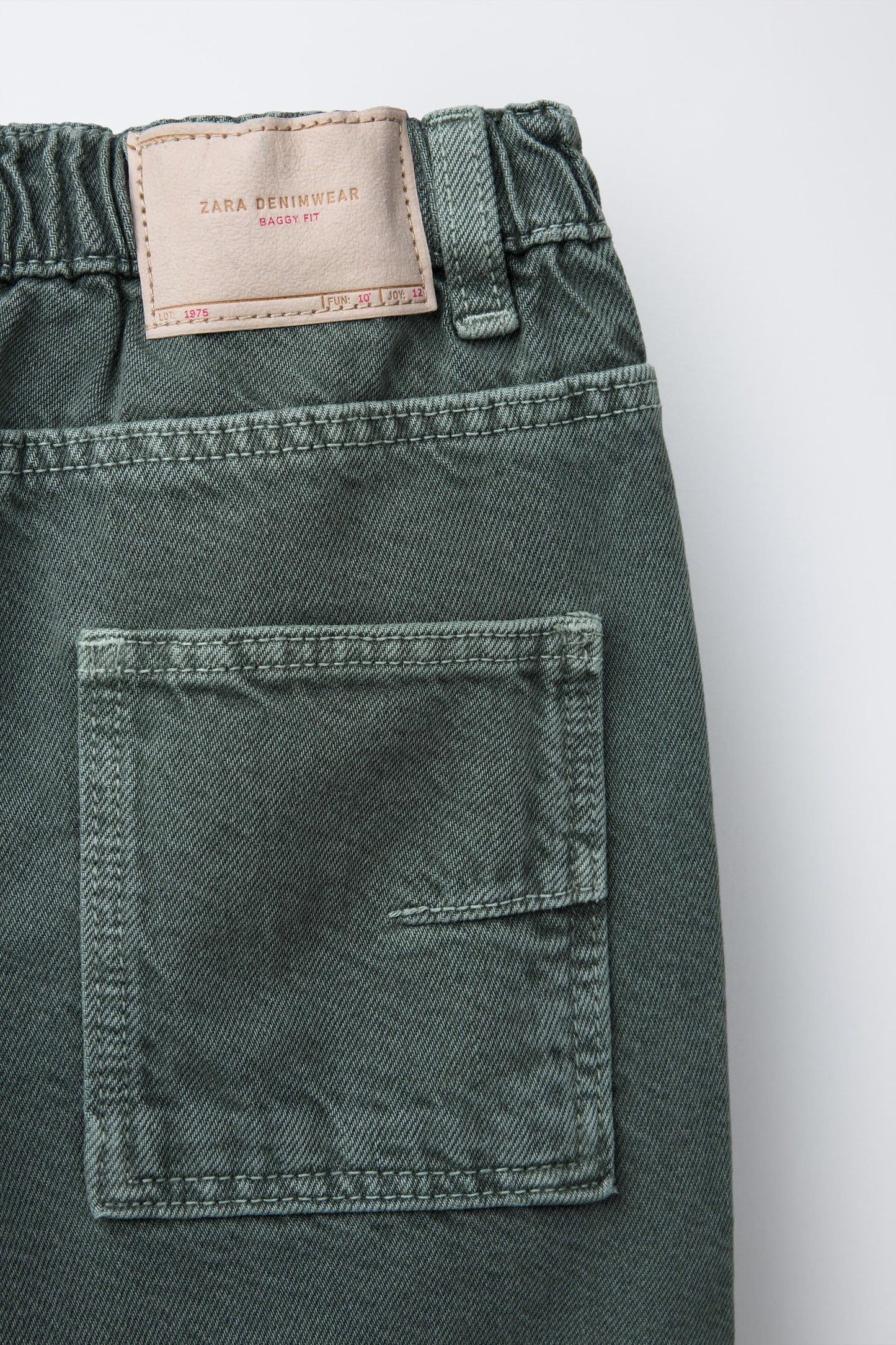 TWILL BAGGY PANTS