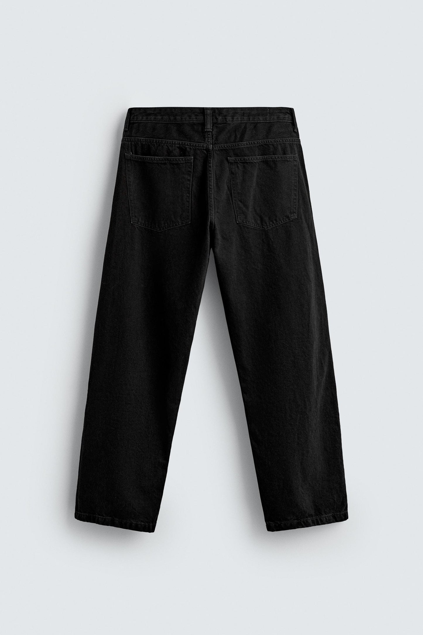 BAGGY FIT JEANS
