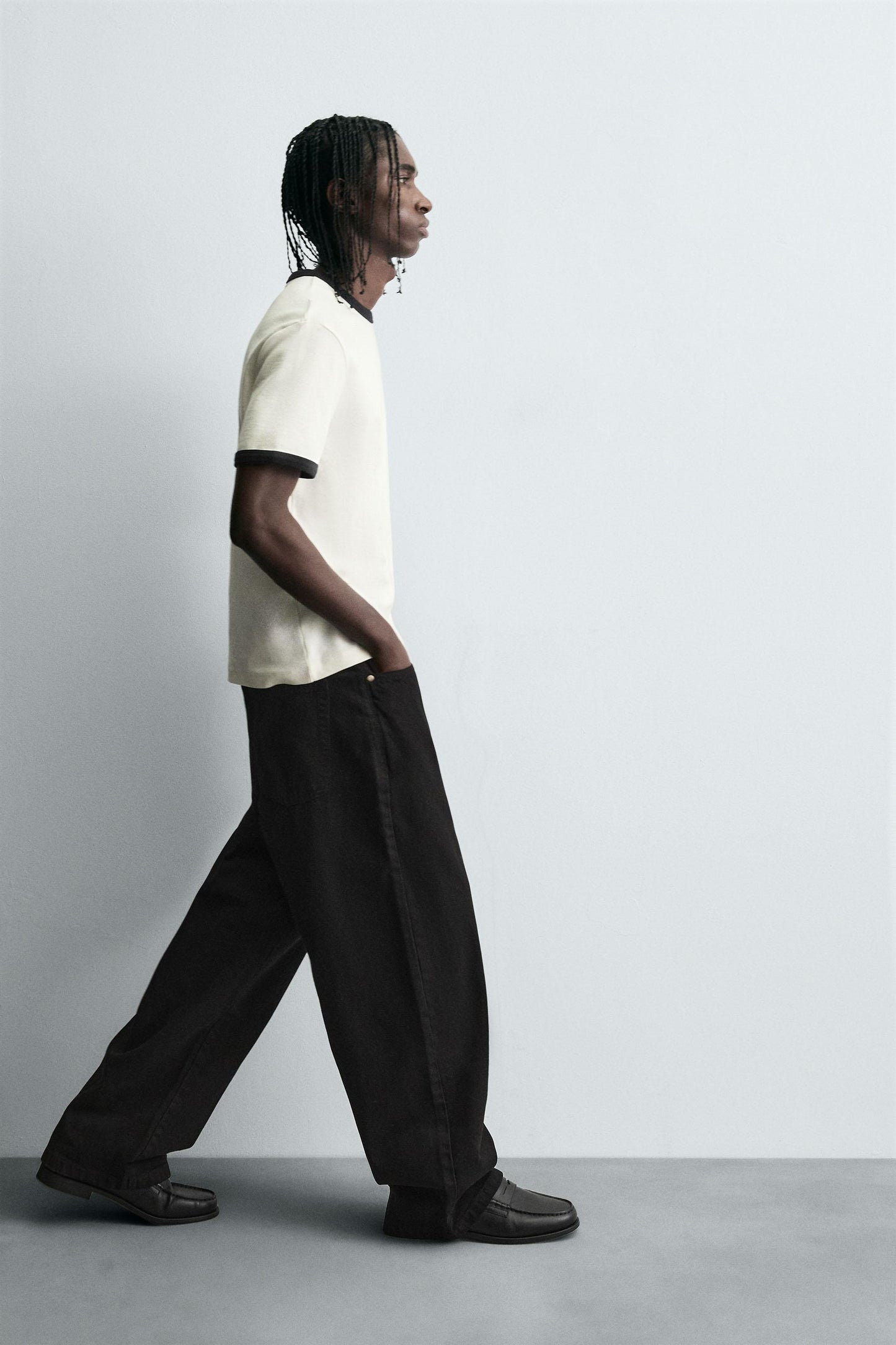 BALLOON FIT JEANS