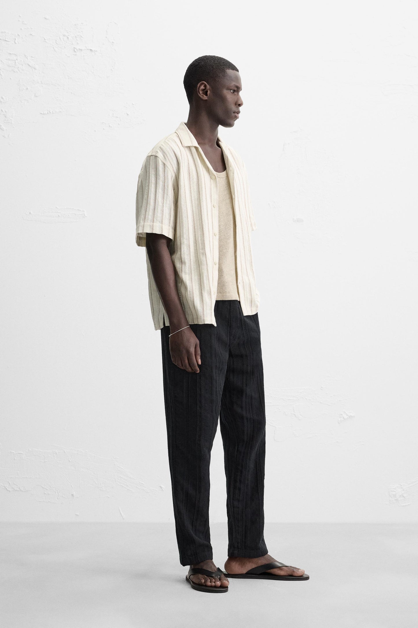 TEXTURED STRIPE SHIRT