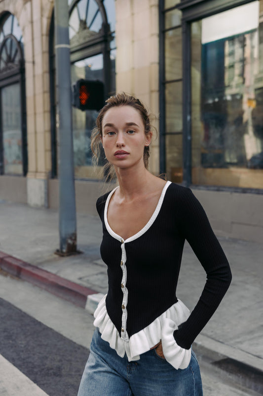 CONTRAST RUFFLE JACKET