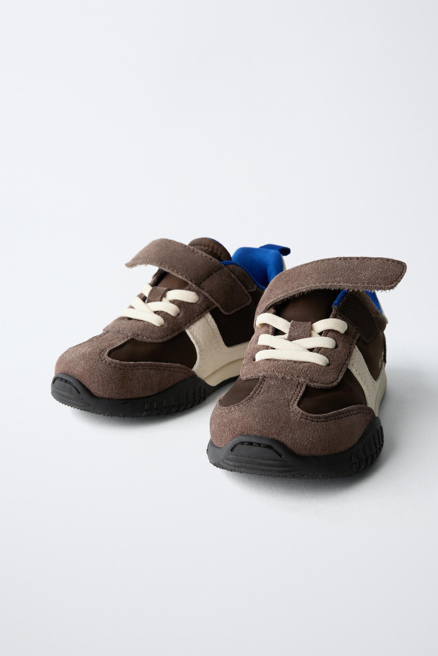 COMBINATION SNEAKERS